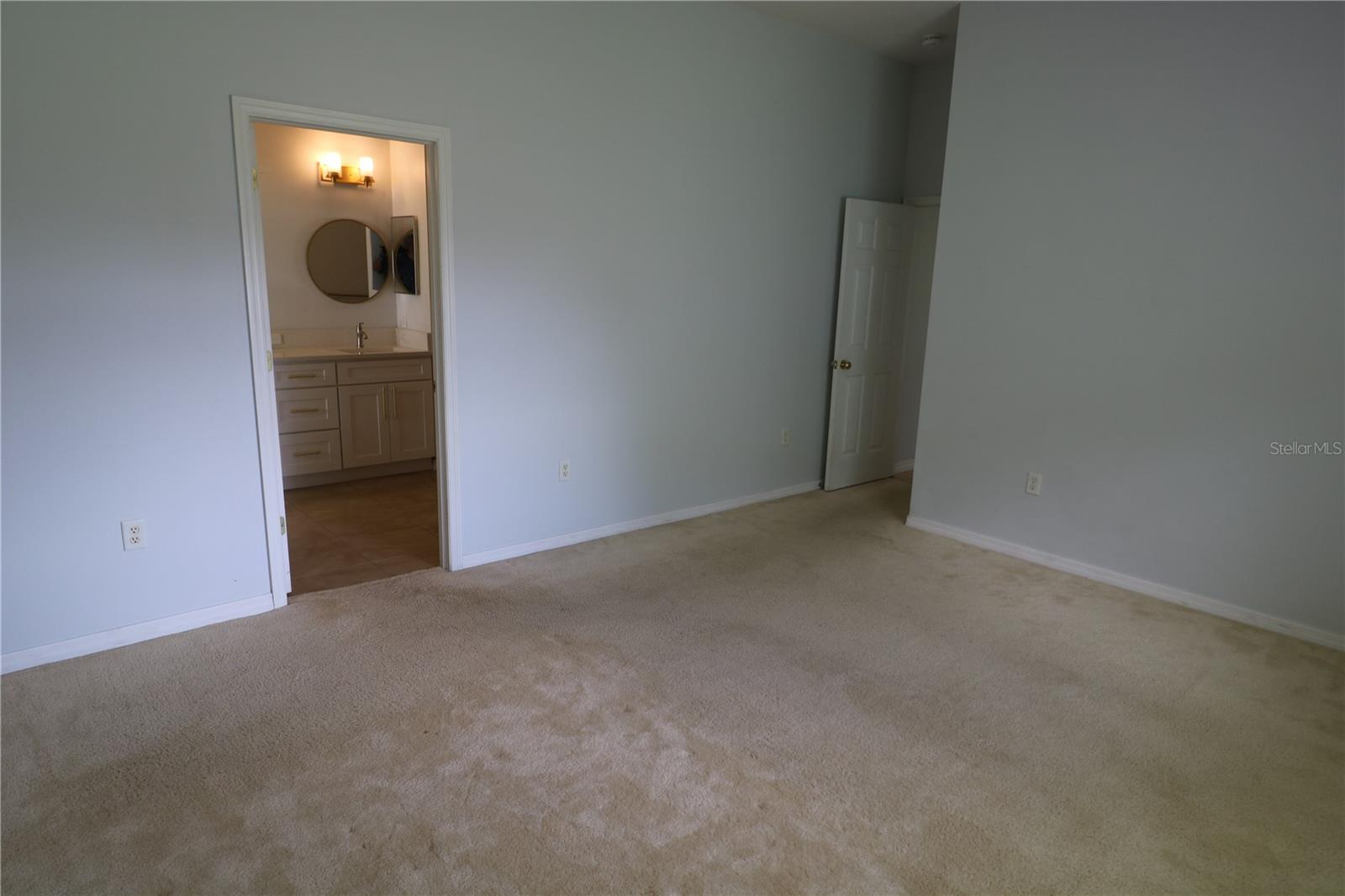 4115 HARBOR LAKE DR, LUTZ, FL, 33558