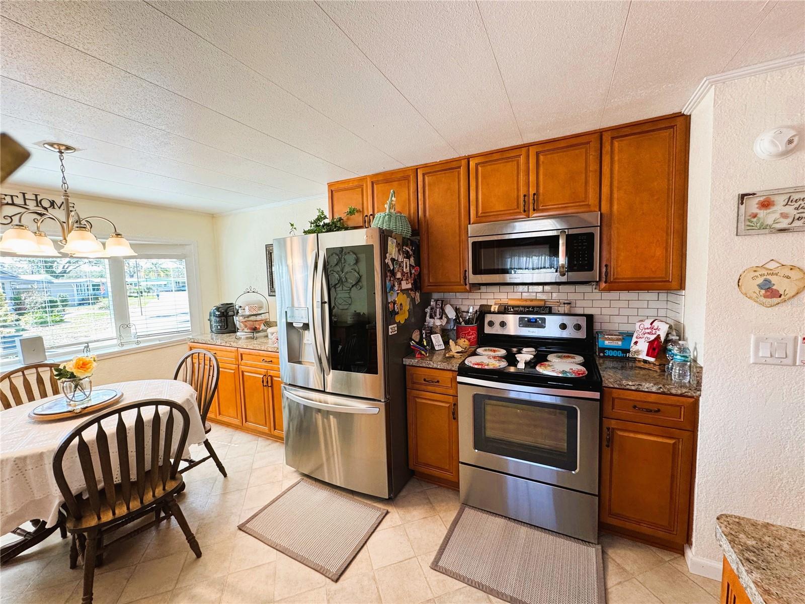 207 JACARANDA DR, LEESBURG, FL, 34748