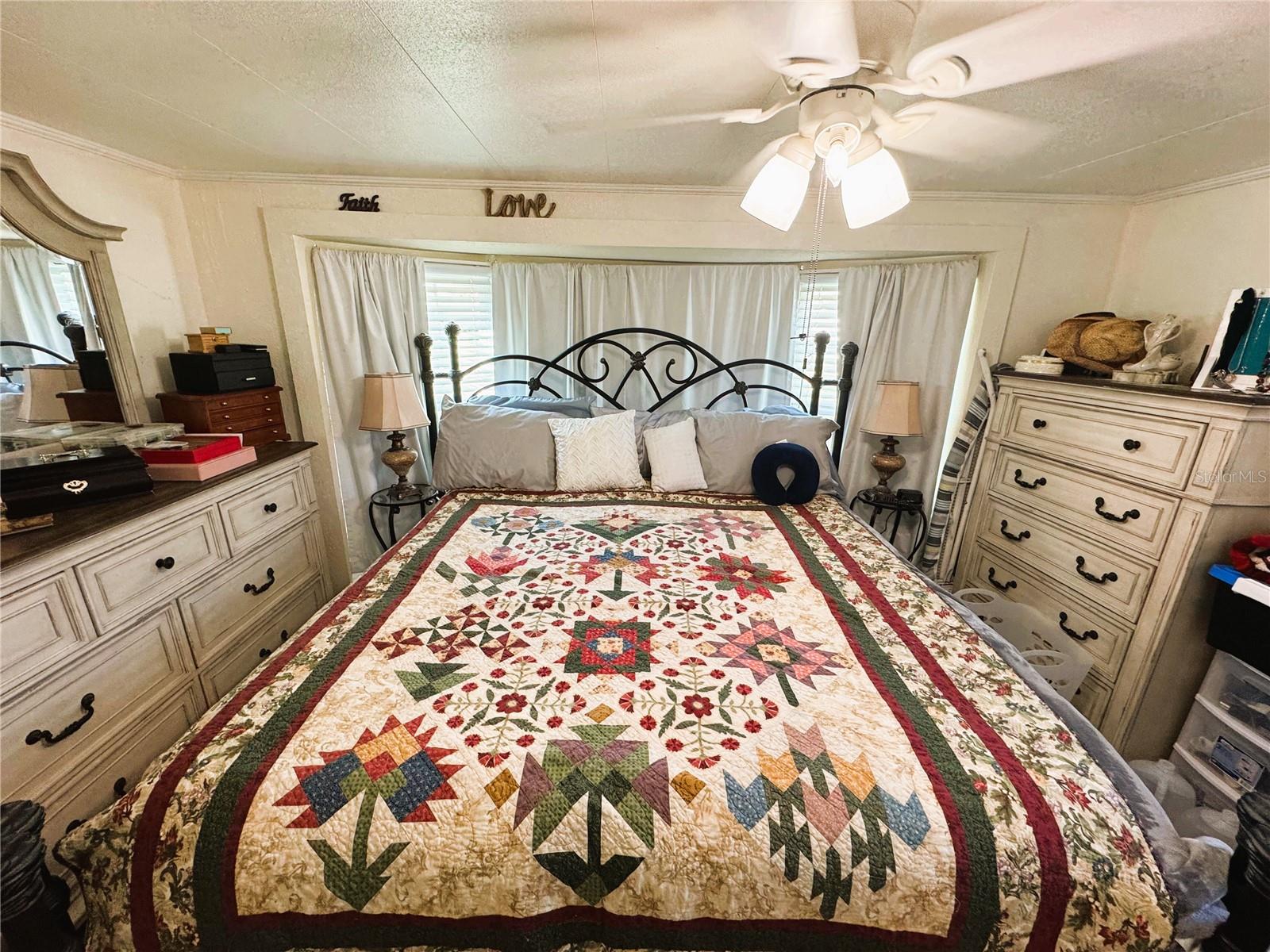 207 JACARANDA DR, LEESBURG, FL, 34748