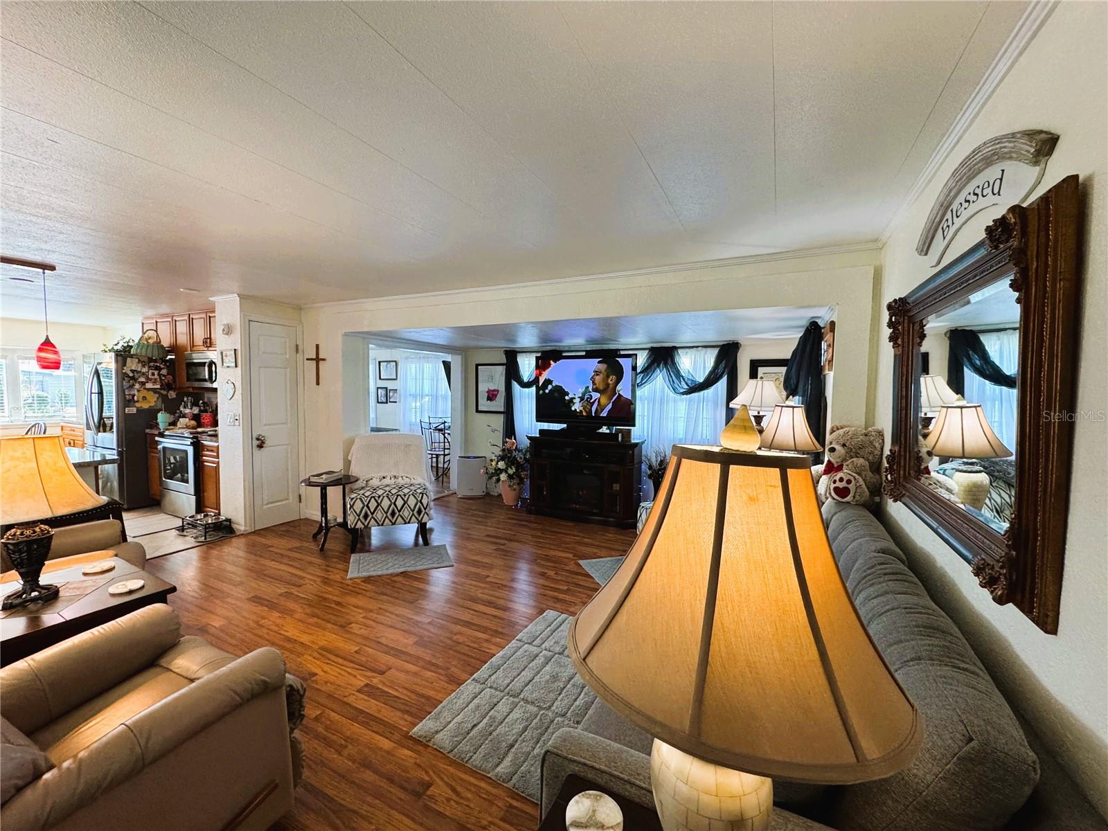 207 JACARANDA DR, LEESBURG, FL, 34748