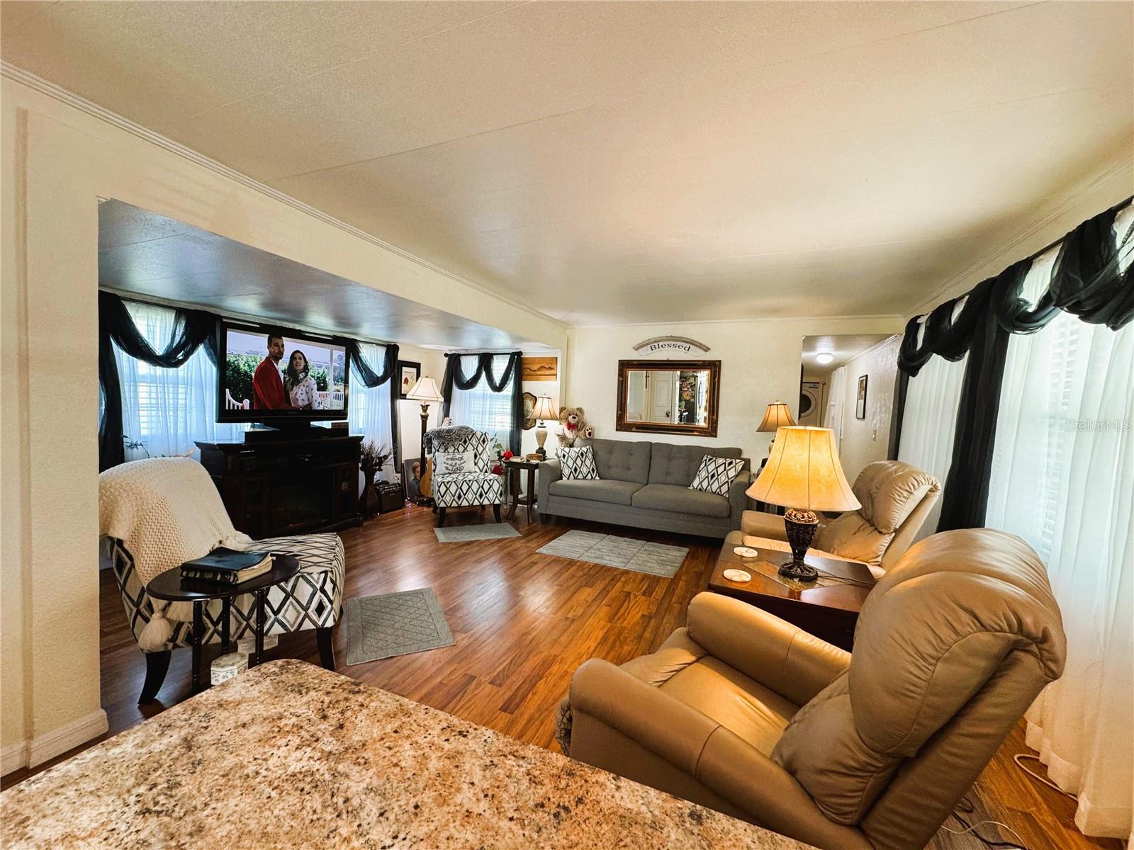 207 JACARANDA DR, LEESBURG, FL, 34748