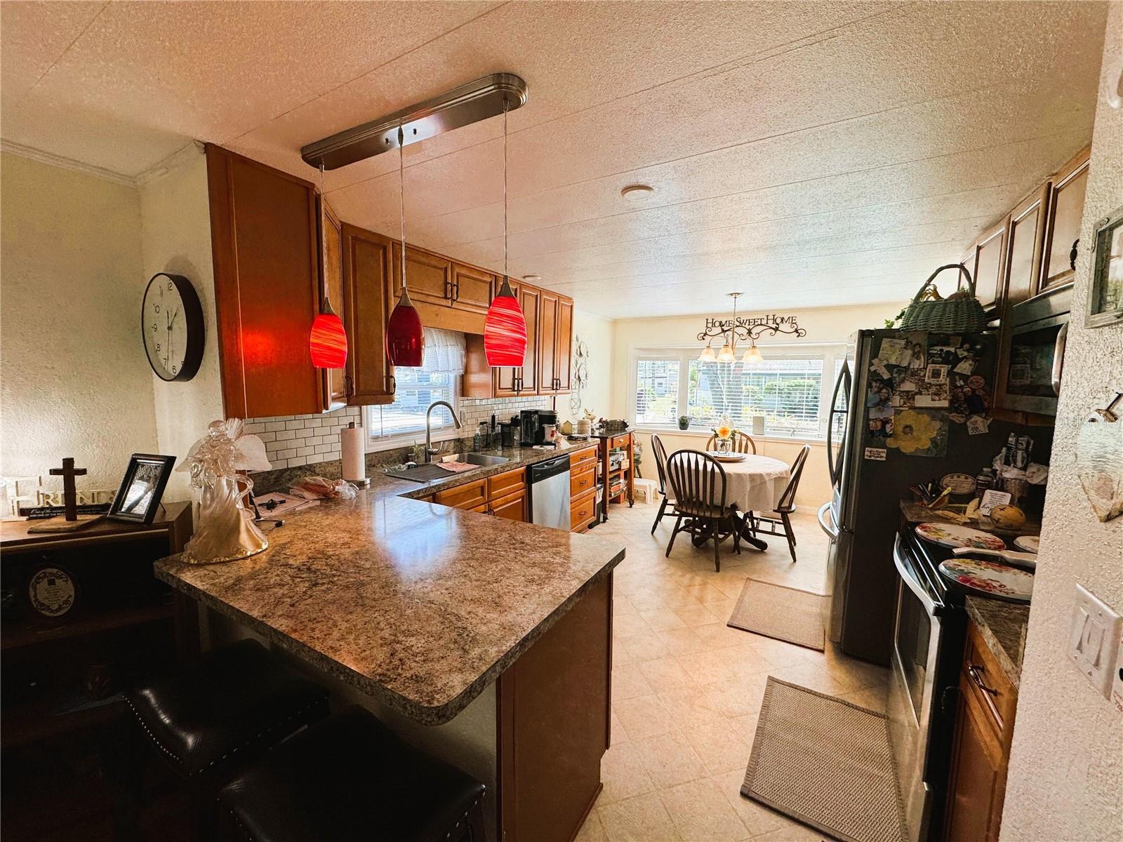 207 JACARANDA DR, LEESBURG, FL, 34748