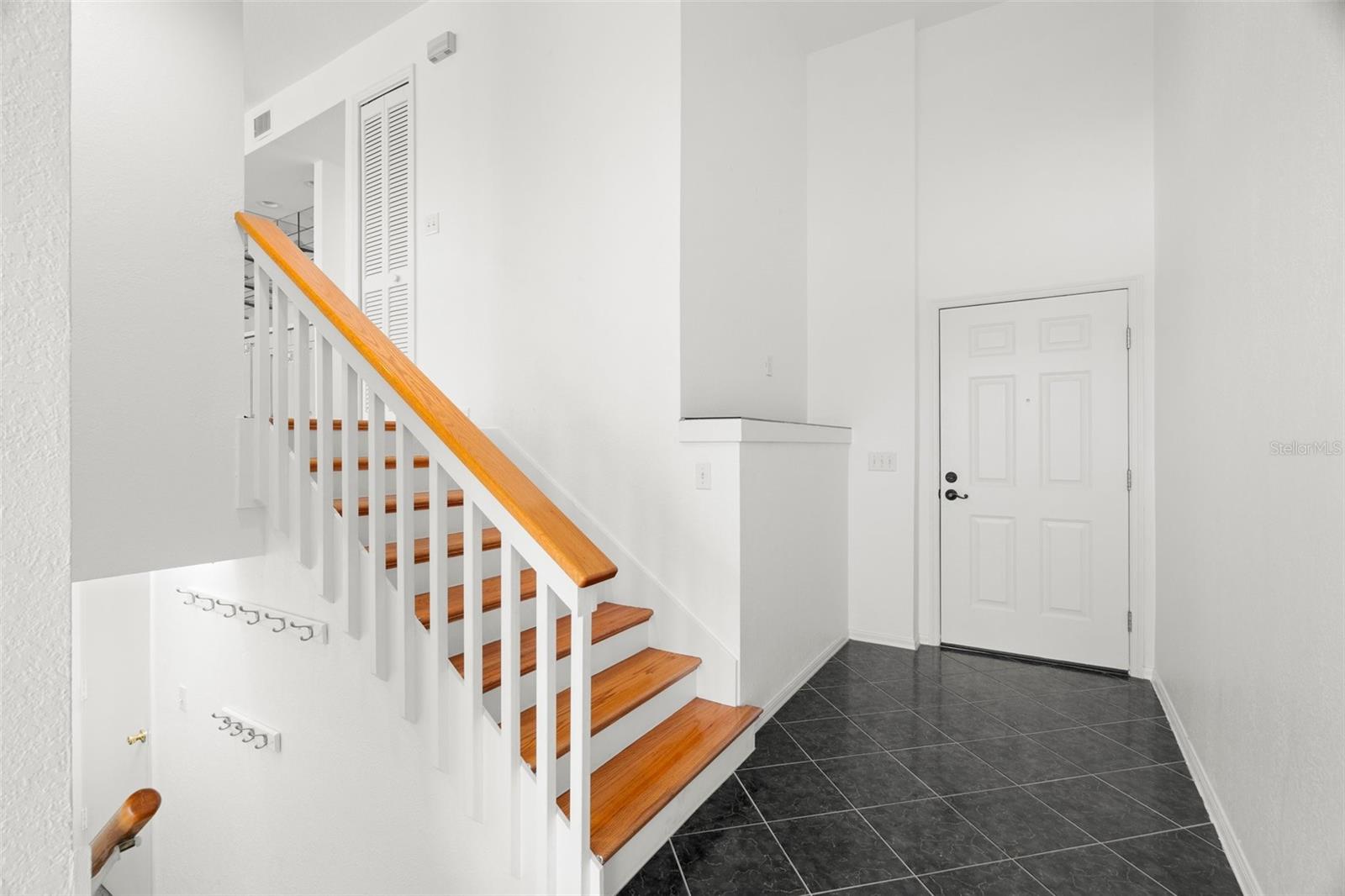 14584 EL PASEO DR, SEMINOLE, FL, 33776