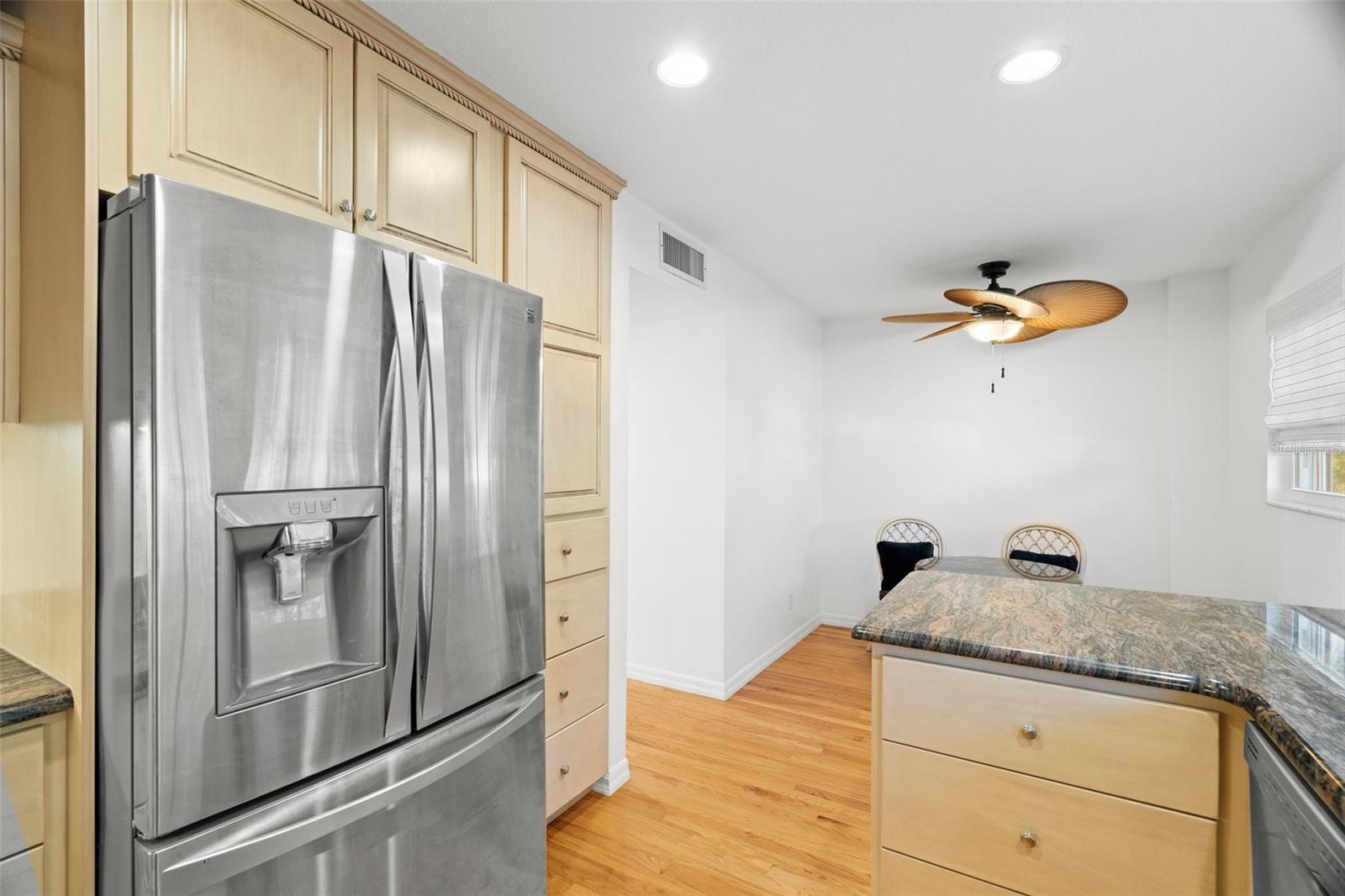 14584 EL PASEO DR, SEMINOLE, FL, 33776