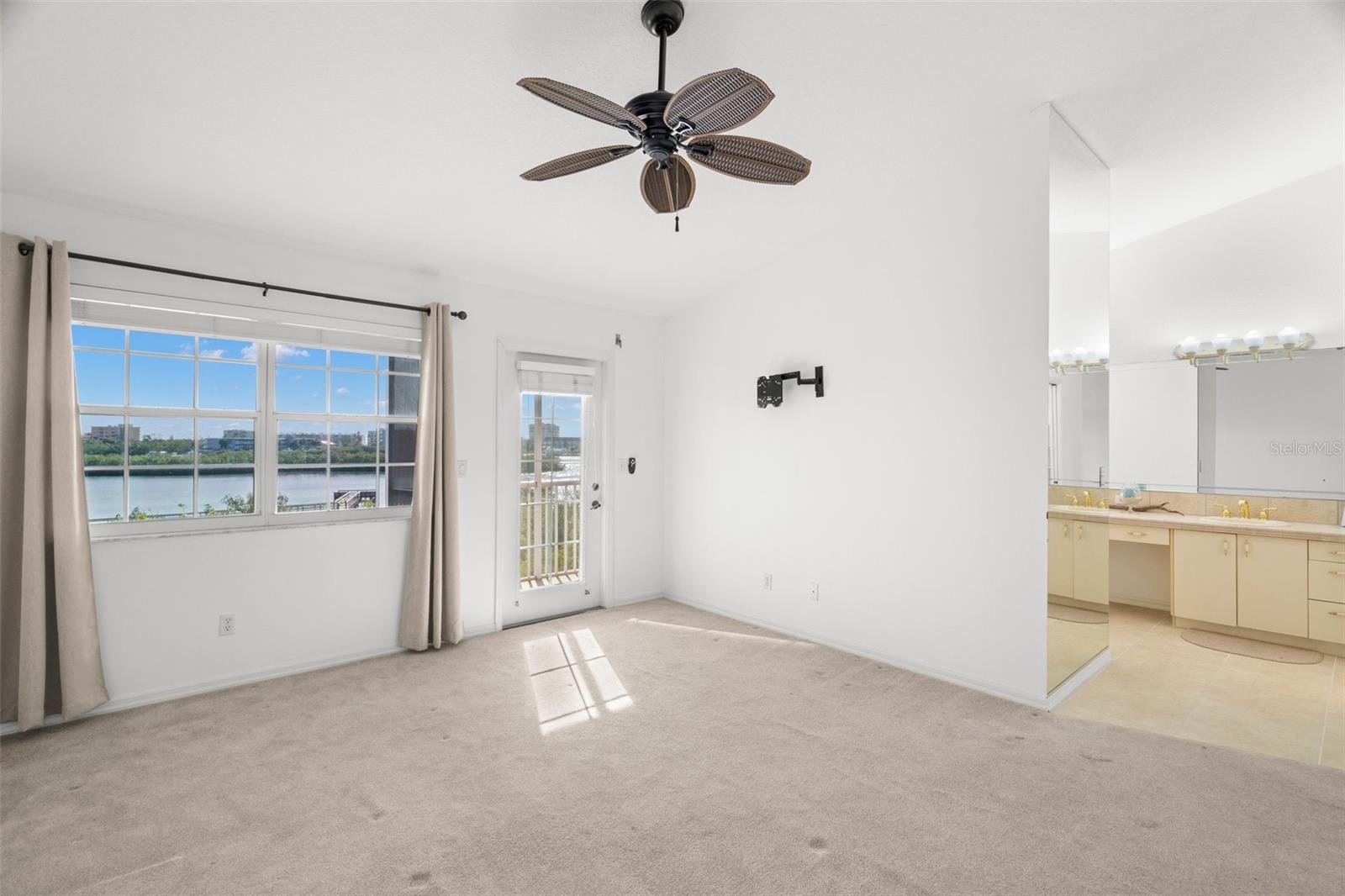 14584 EL PASEO DR, SEMINOLE, FL, 33776