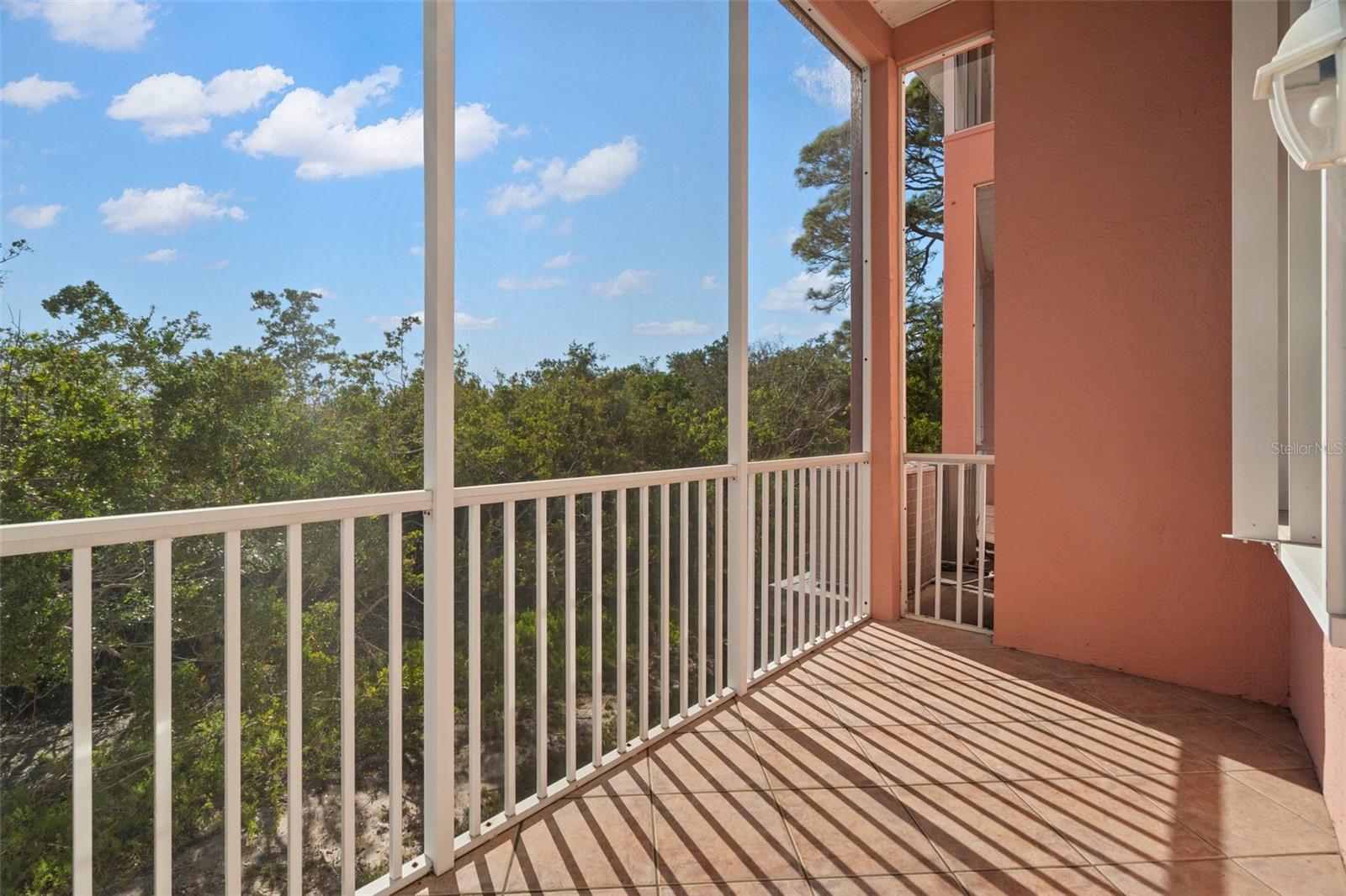 14584 EL PASEO DR, SEMINOLE, FL, 33776