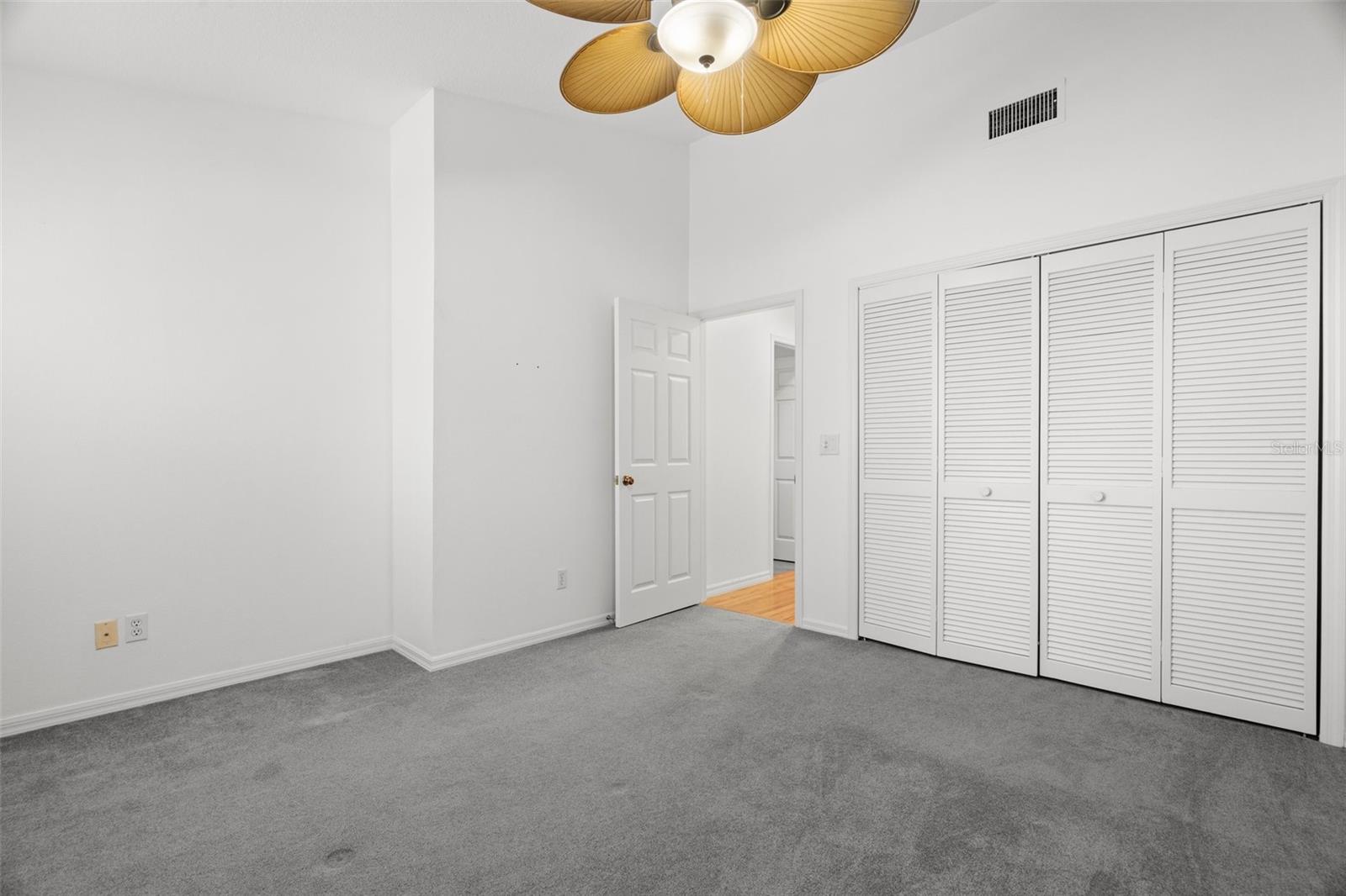 14584 EL PASEO DR, SEMINOLE, FL, 33776