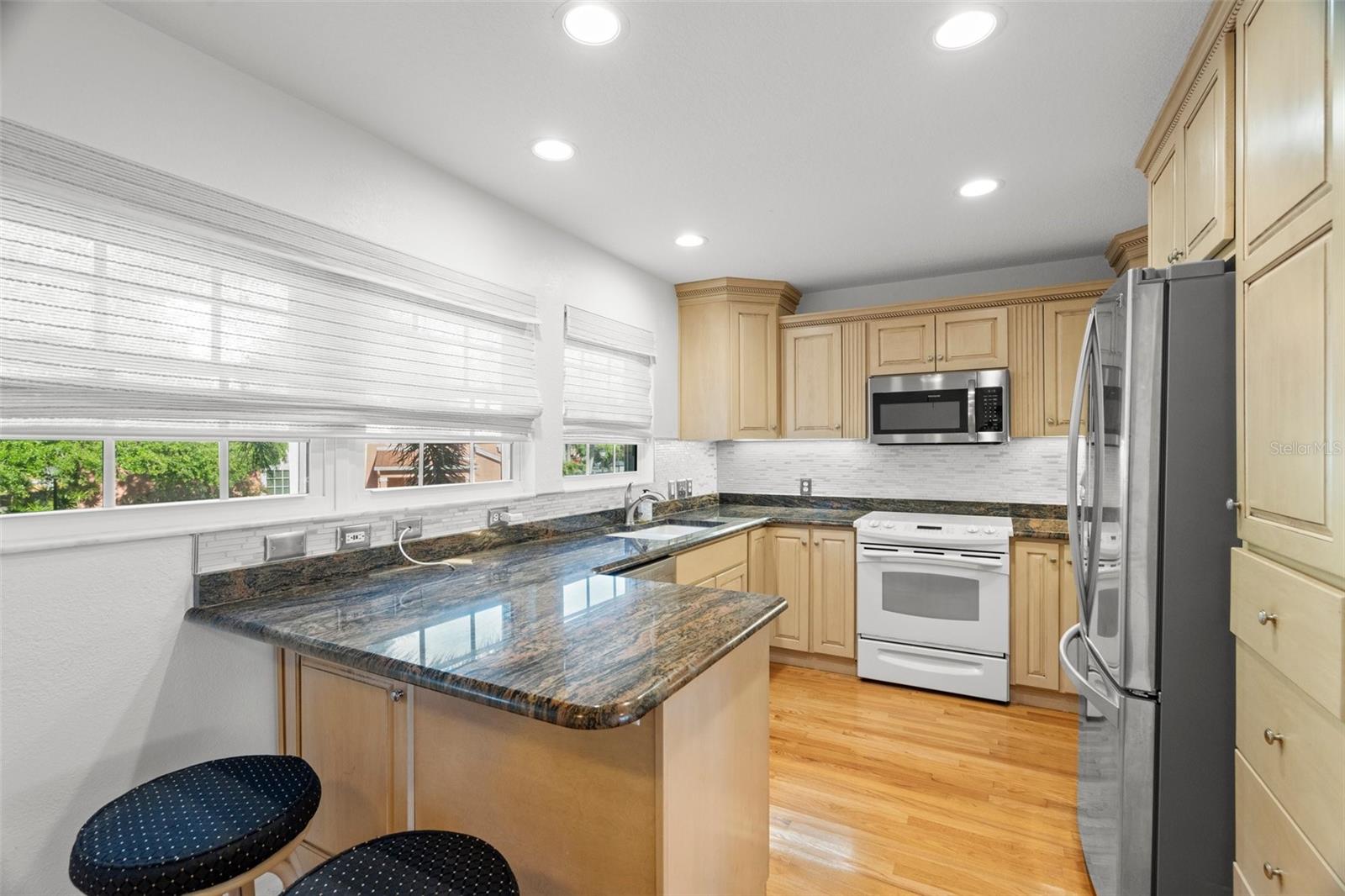 14584 EL PASEO DR, SEMINOLE, FL, 33776