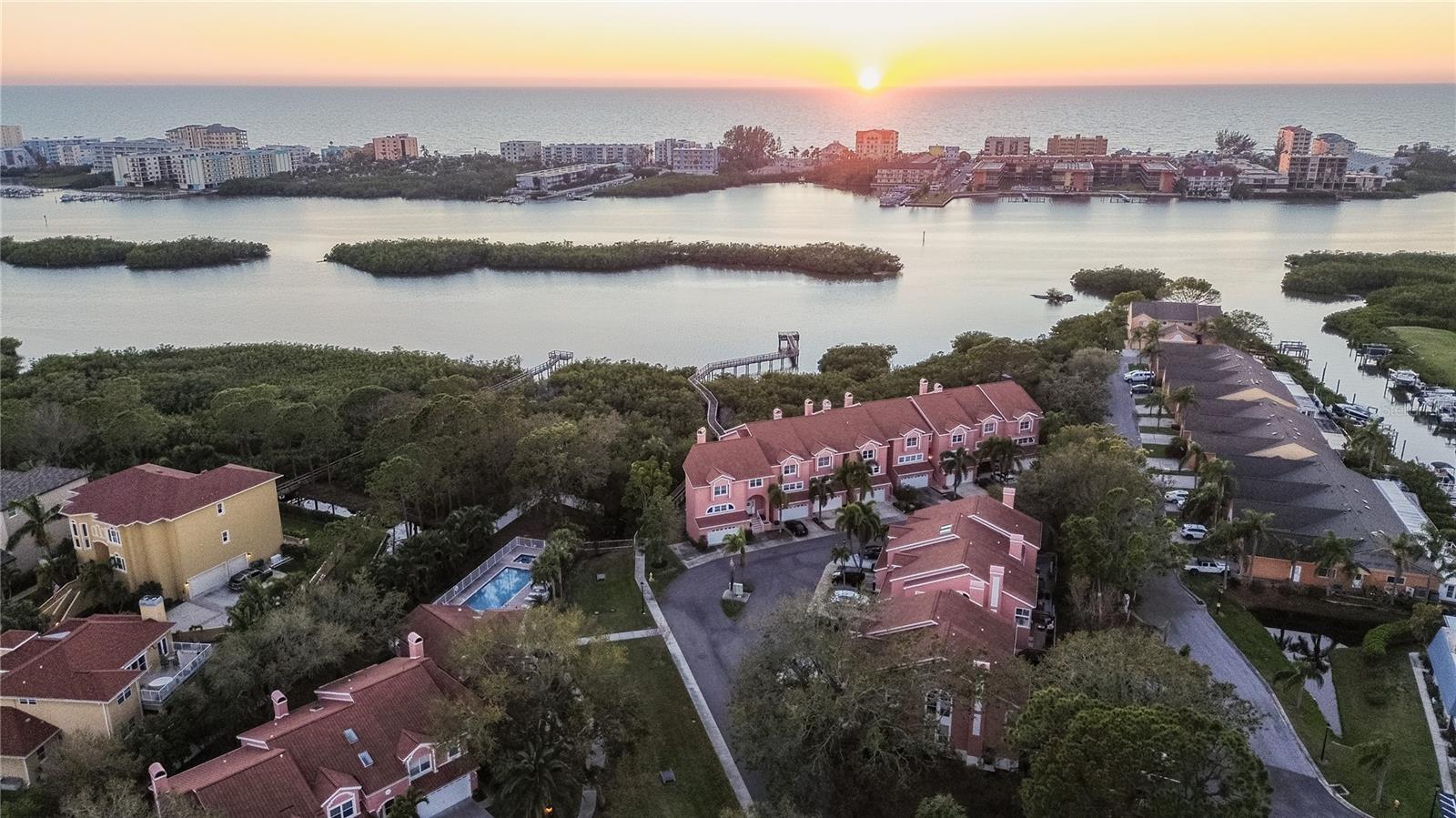 14584 EL PASEO DR, SEMINOLE, FL, 33776