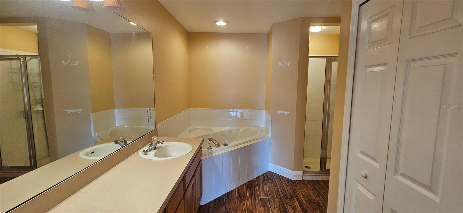 1708 NE 4TH PL, CAPE CORAL, FL, 33909