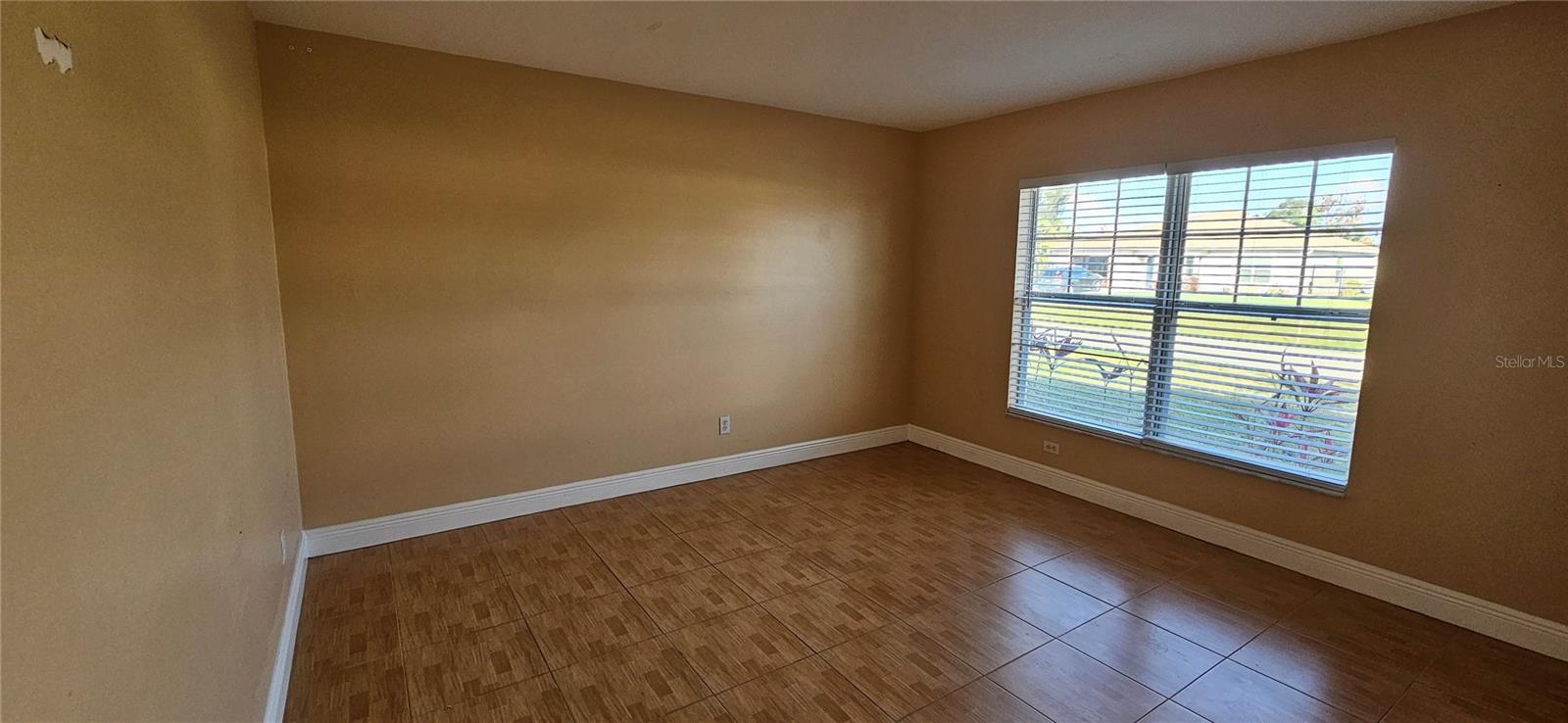 1708 NE 4TH PL, CAPE CORAL, FL, 33909