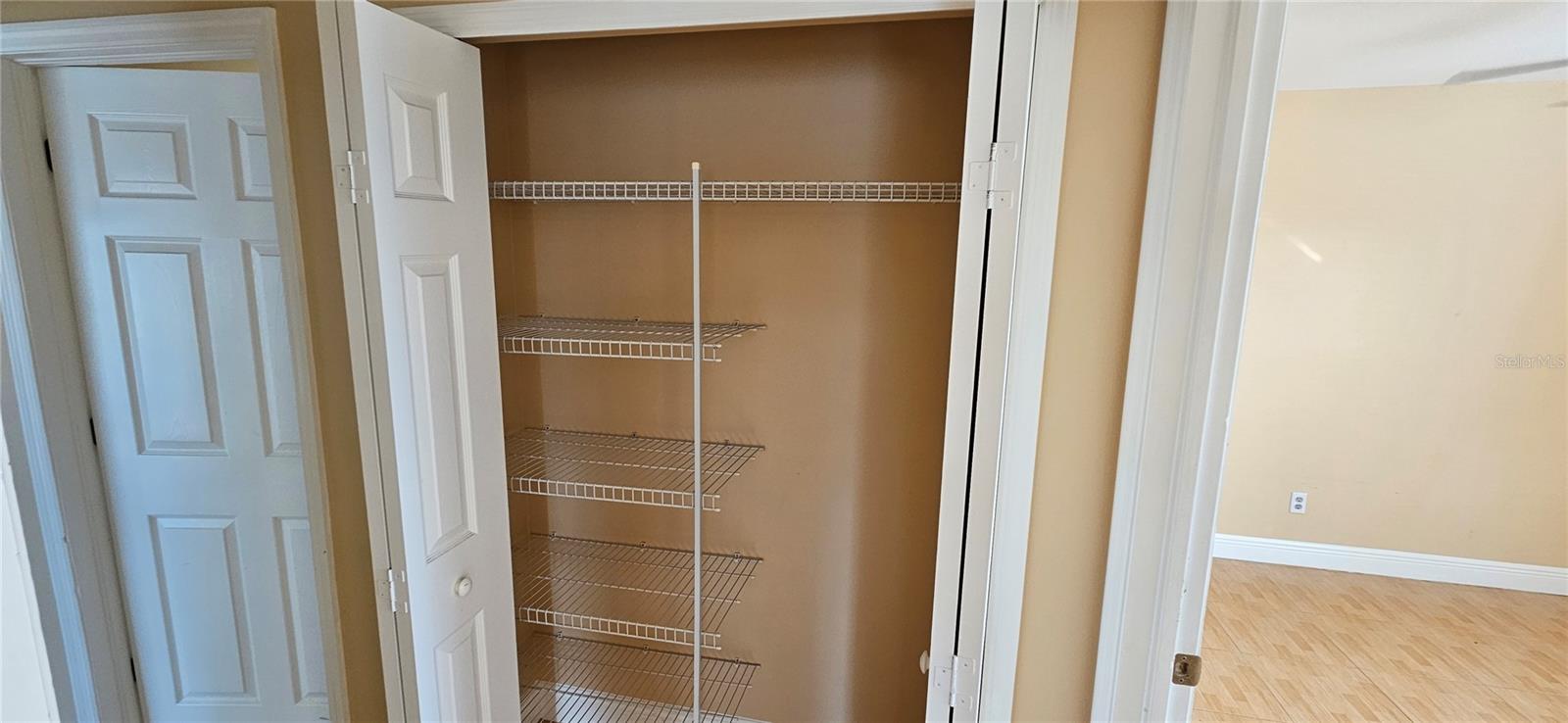 1708 NE 4TH PL, CAPE CORAL, FL, 33909