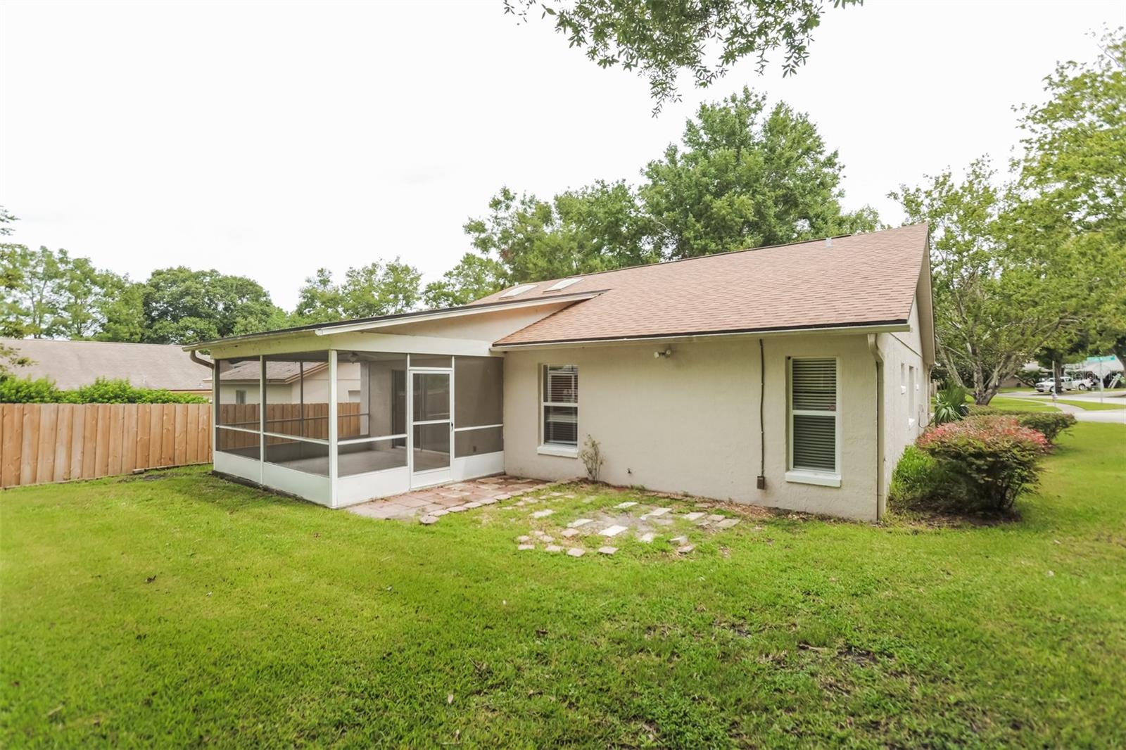 2426 LAKE MCDADE CT, APOPKA, FL, 32703