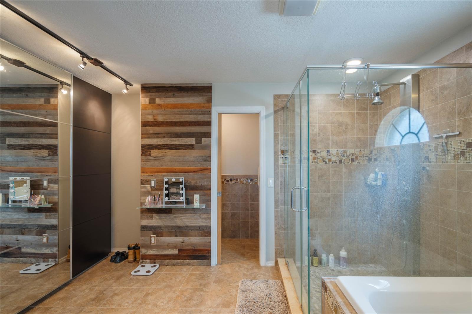 4604 GULFWINDS DR, LUTZ, FL, 33558