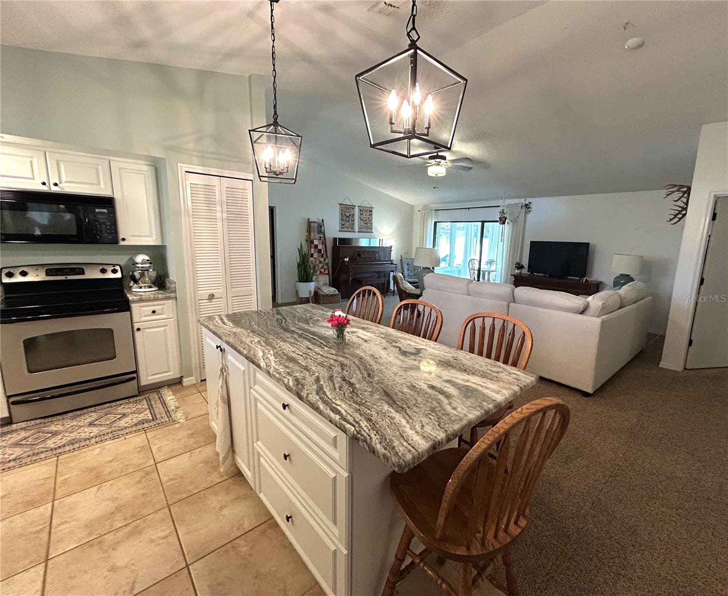 2417 HIGHLANDS VUE PKWY, LAKELAND, FL, 33812