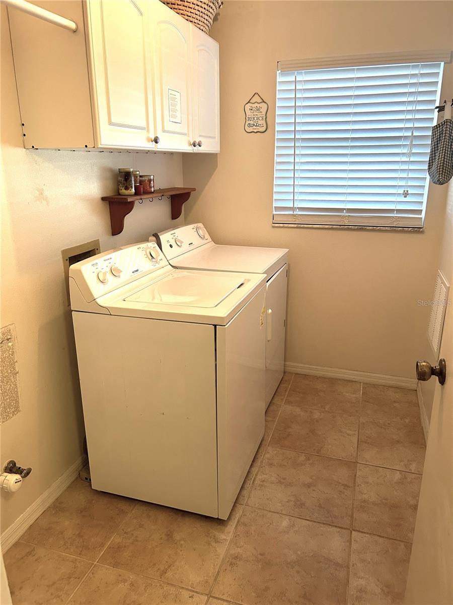 2417 HIGHLANDS VUE PKWY, LAKELAND, FL, 33812