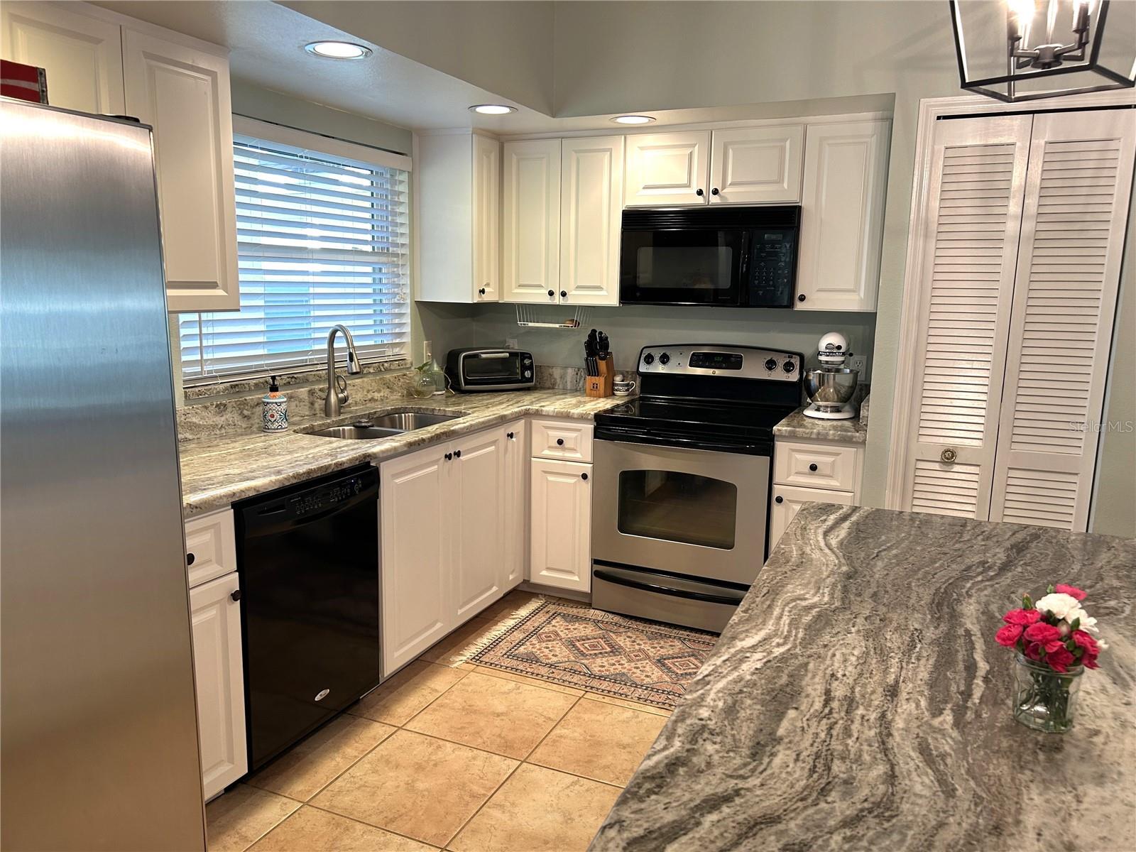 2417 HIGHLANDS VUE PKWY, LAKELAND, FL, 33812