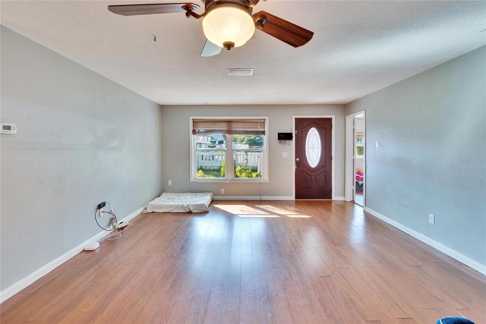 415 MAPLEWOOD CIR, OLDSMAR, FL, 34677