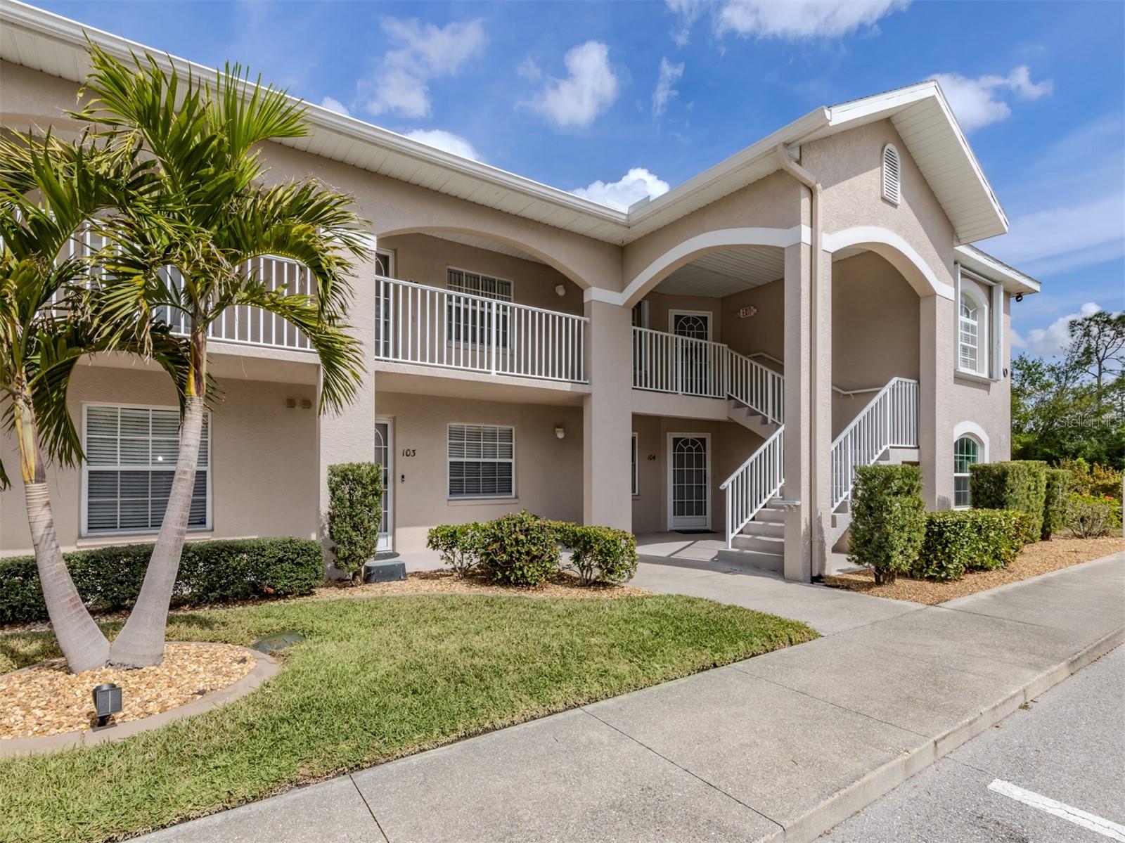 11644 SW EGRET CIR #104, LAKE SUZY, FL, 34269