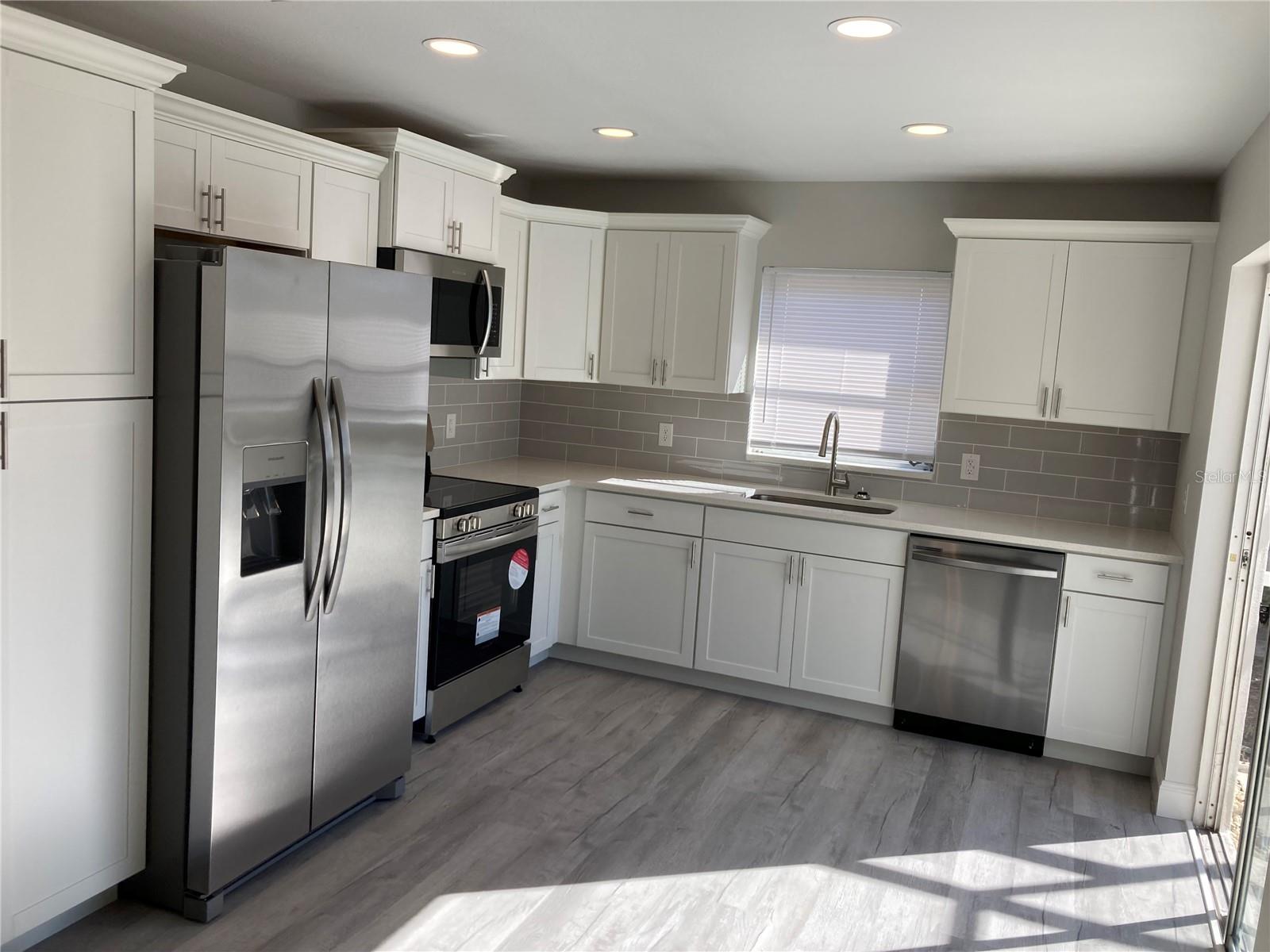 9145 BARRINGTON LN, PORT RICHEY, FL, 34668