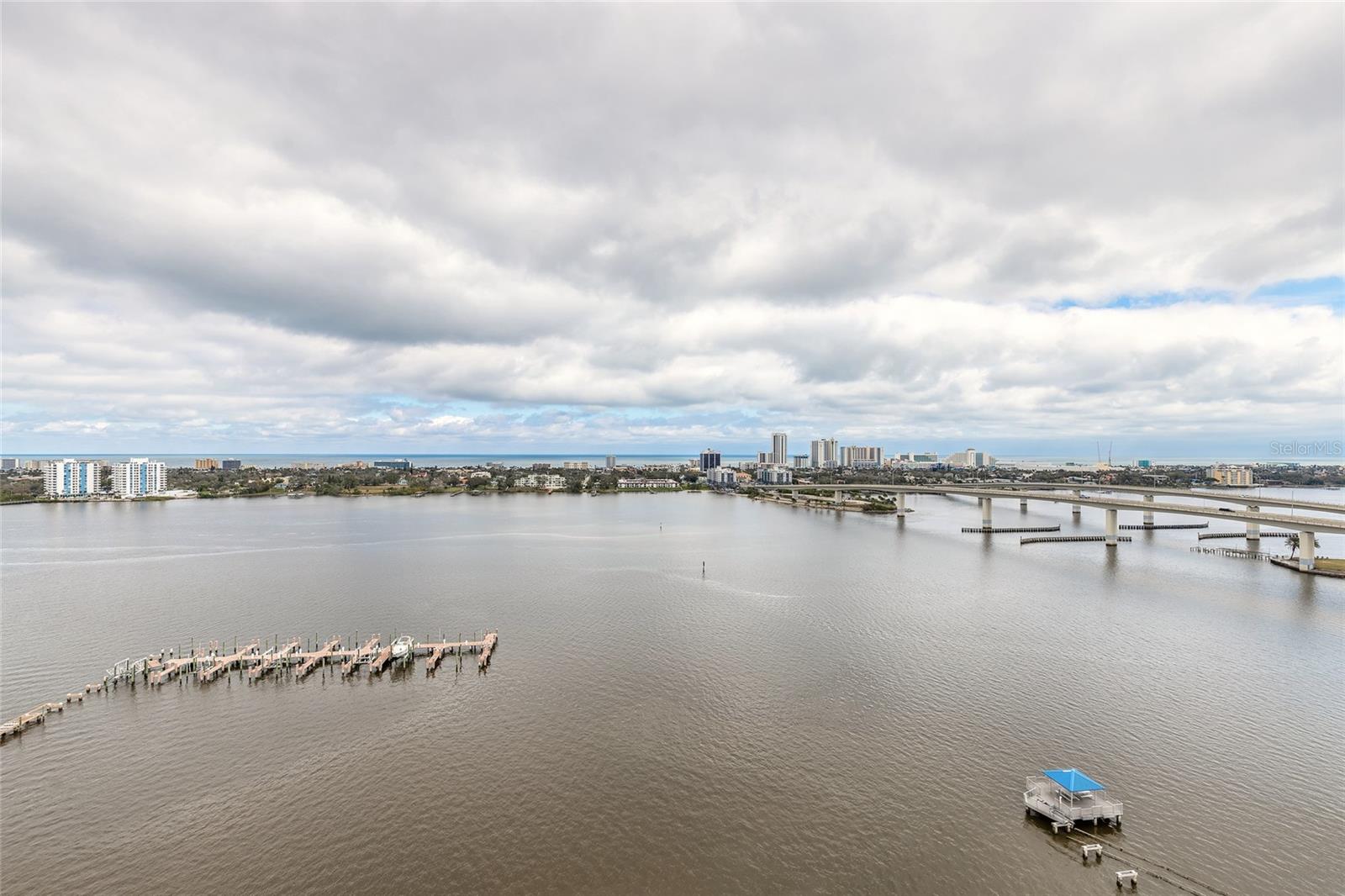 231 RIVERSIDE DR #1702-1, HOLLY HILL, FL, 32117