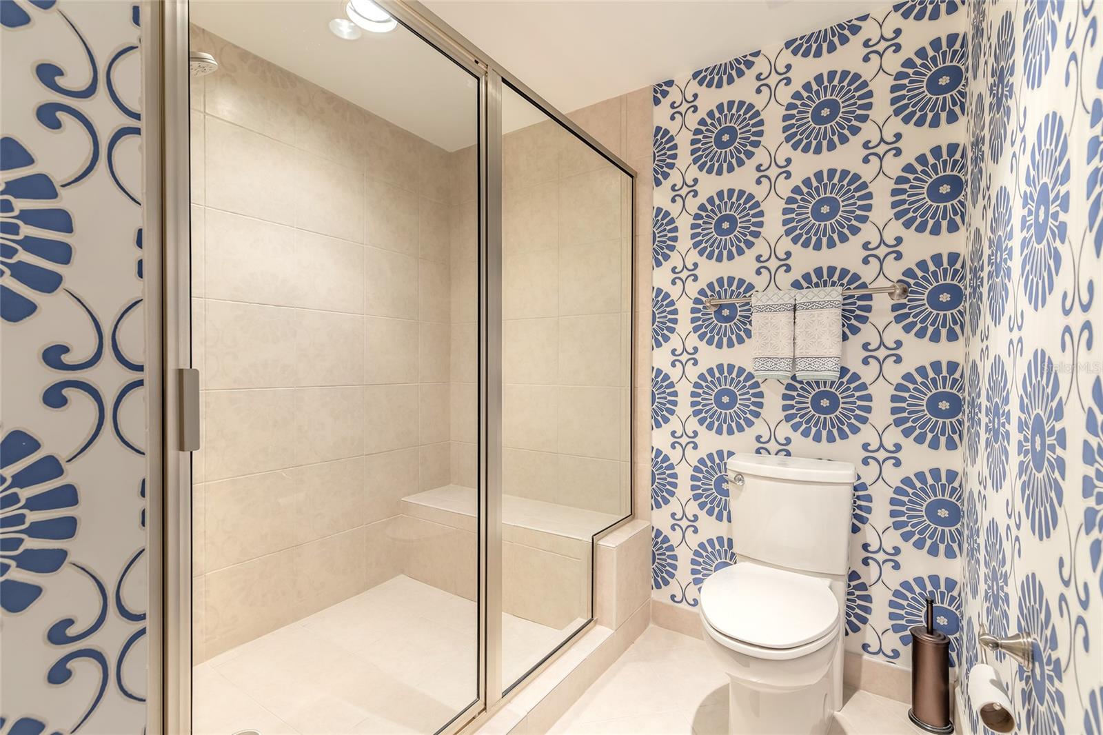 231 RIVERSIDE DR #1702-1, HOLLY HILL, FL, 32117