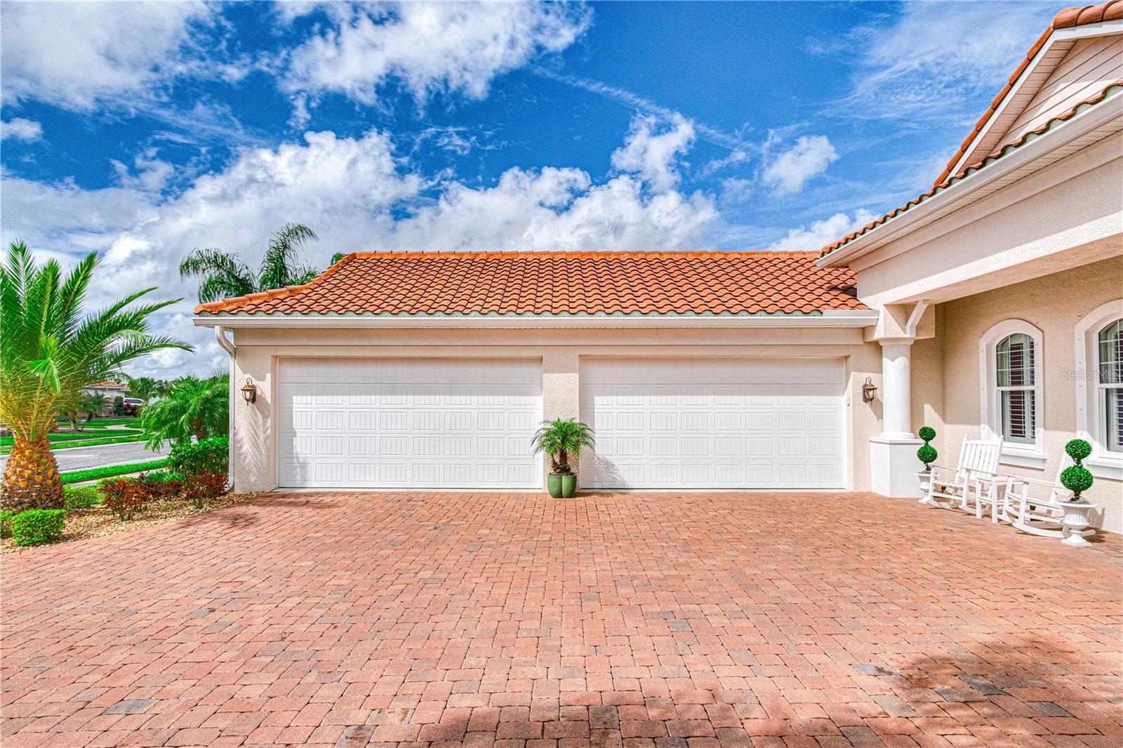 2916 W VENETIAN LAKE CIR, NEW SMYRNA BEACH, FL, 32168