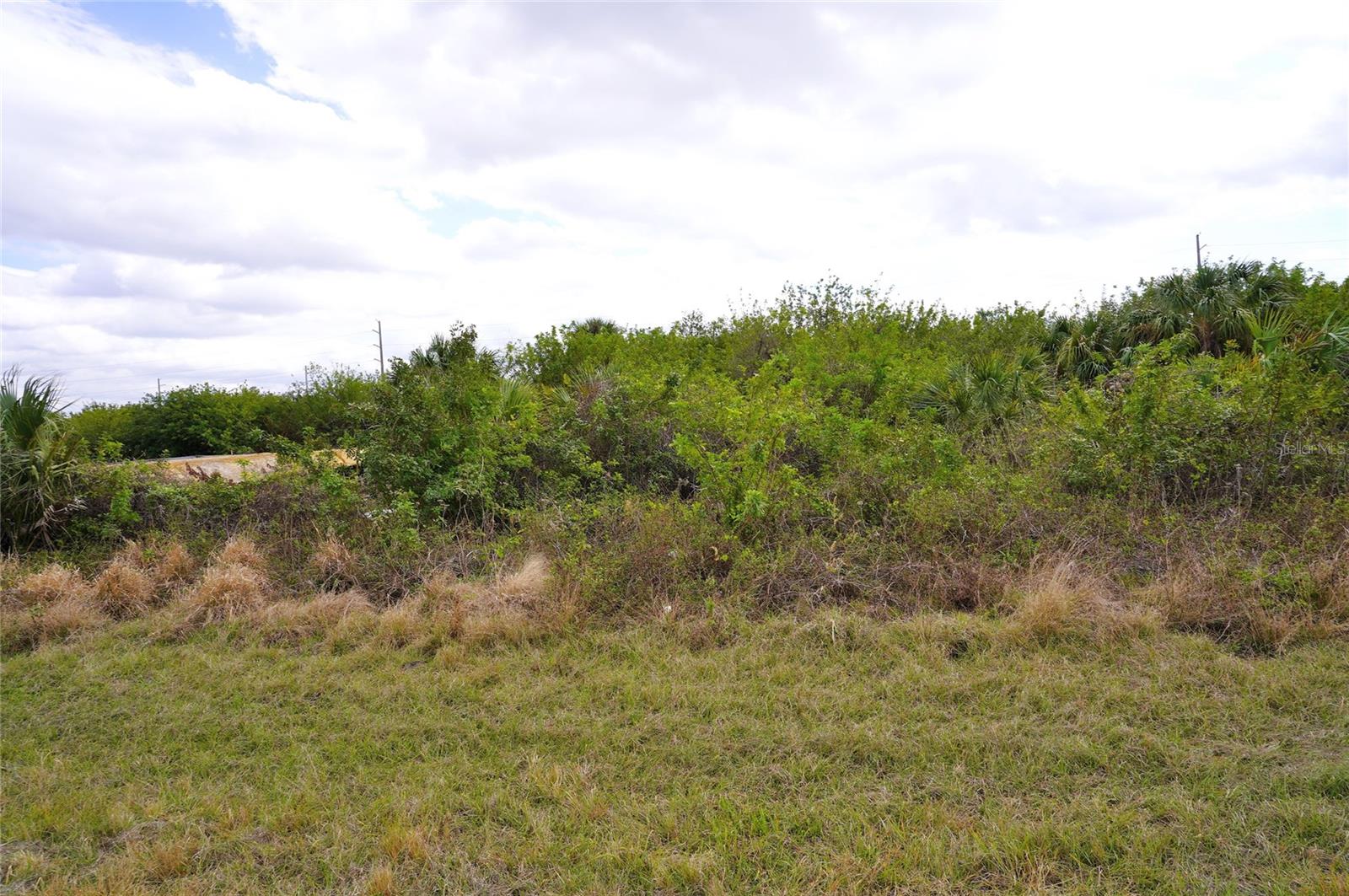 566 RUTLAND CIR, PORT CHARLOTTE, FL, 33954