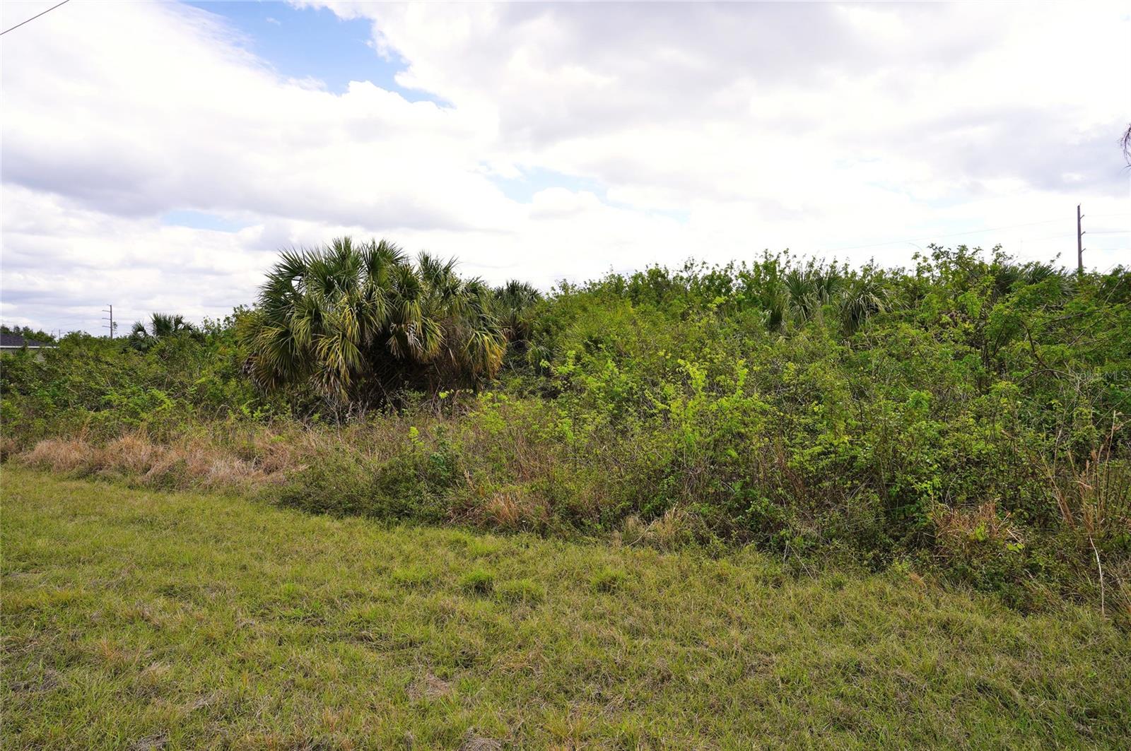 566 RUTLAND CIR, PORT CHARLOTTE, FL, 33954