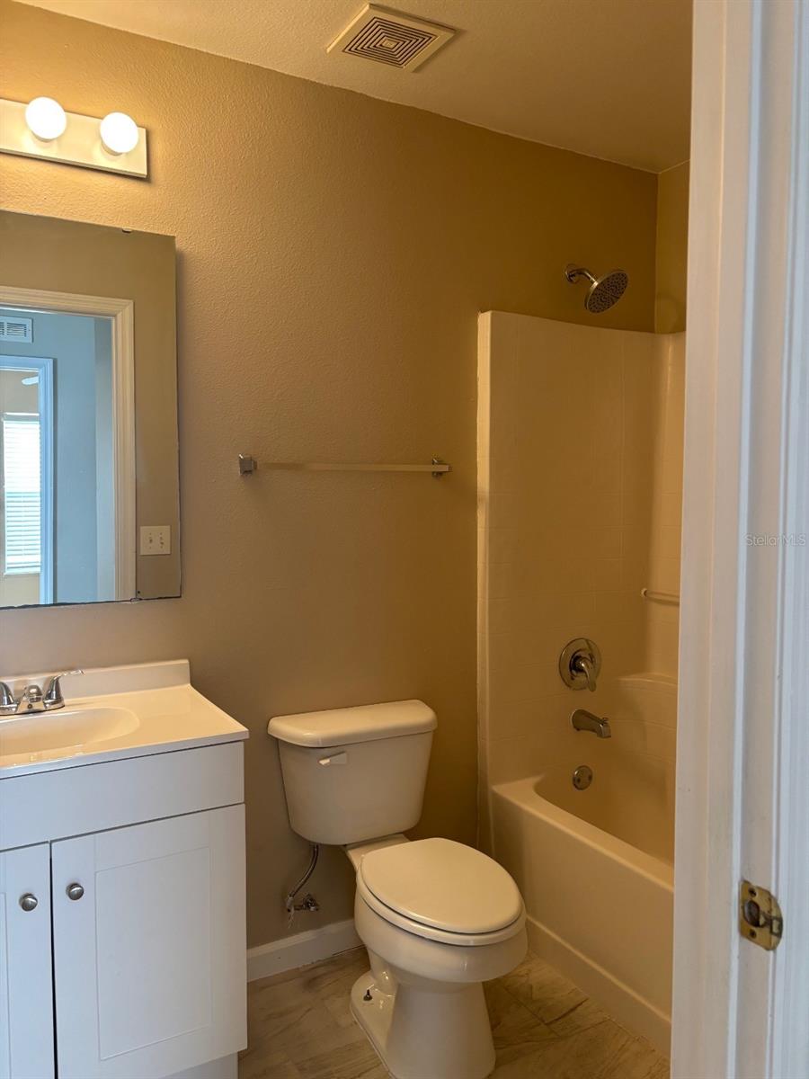 2327 WHISPERING TRAILS PL, WINTER HAVEN, FL, 33884