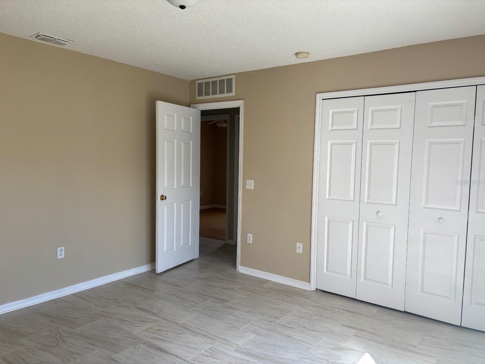 2327 WHISPERING TRAILS PL, WINTER HAVEN, FL, 33884