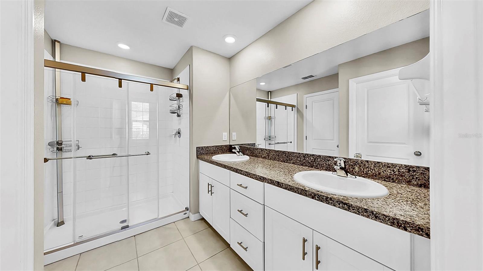 4943 WILD SENNA BLVD, TAMPA, FL, 33619