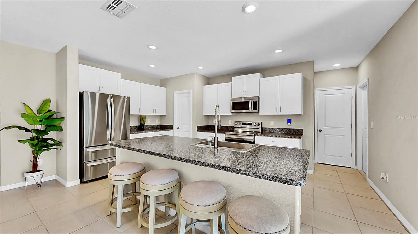 4943 WILD SENNA BLVD, TAMPA, FL, 33619