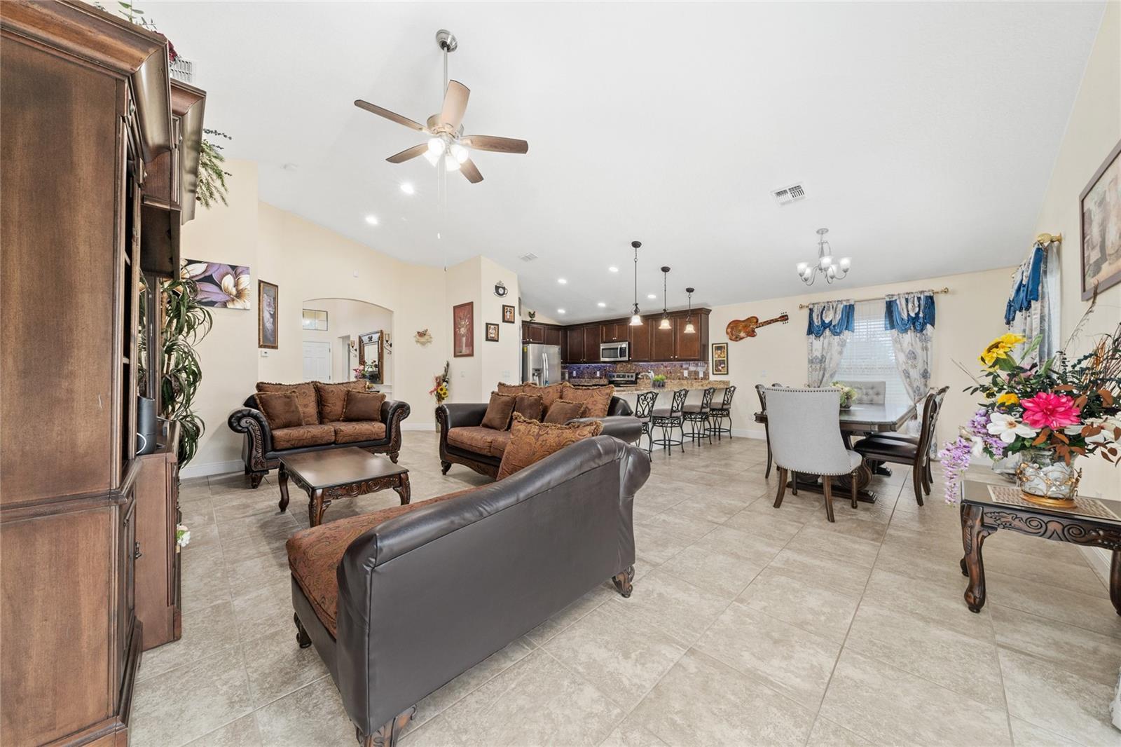 830 CABARET CT, KISSIMMEE, FL, 34759