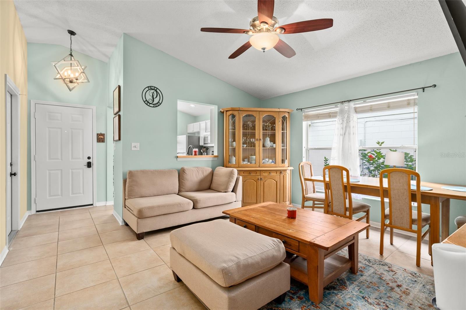 1323 DANIELS COVE DR, WINTER GARDEN, FL, 34787