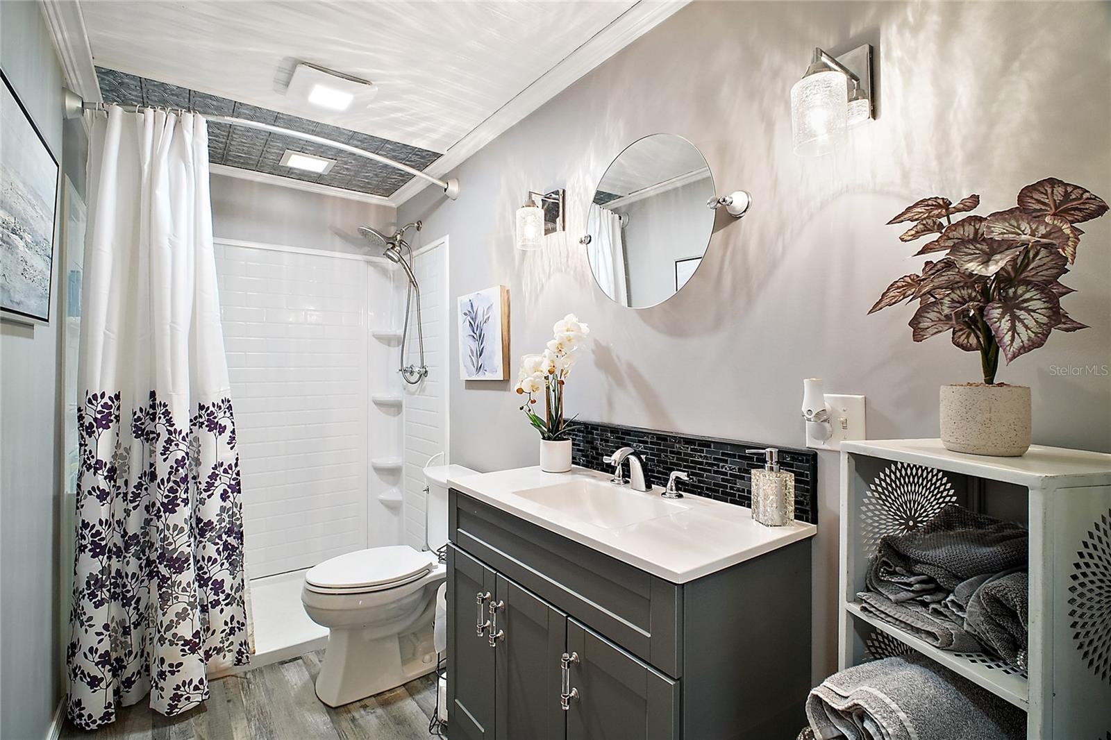 102 PALM WAY, TAVARES, FL, 32778