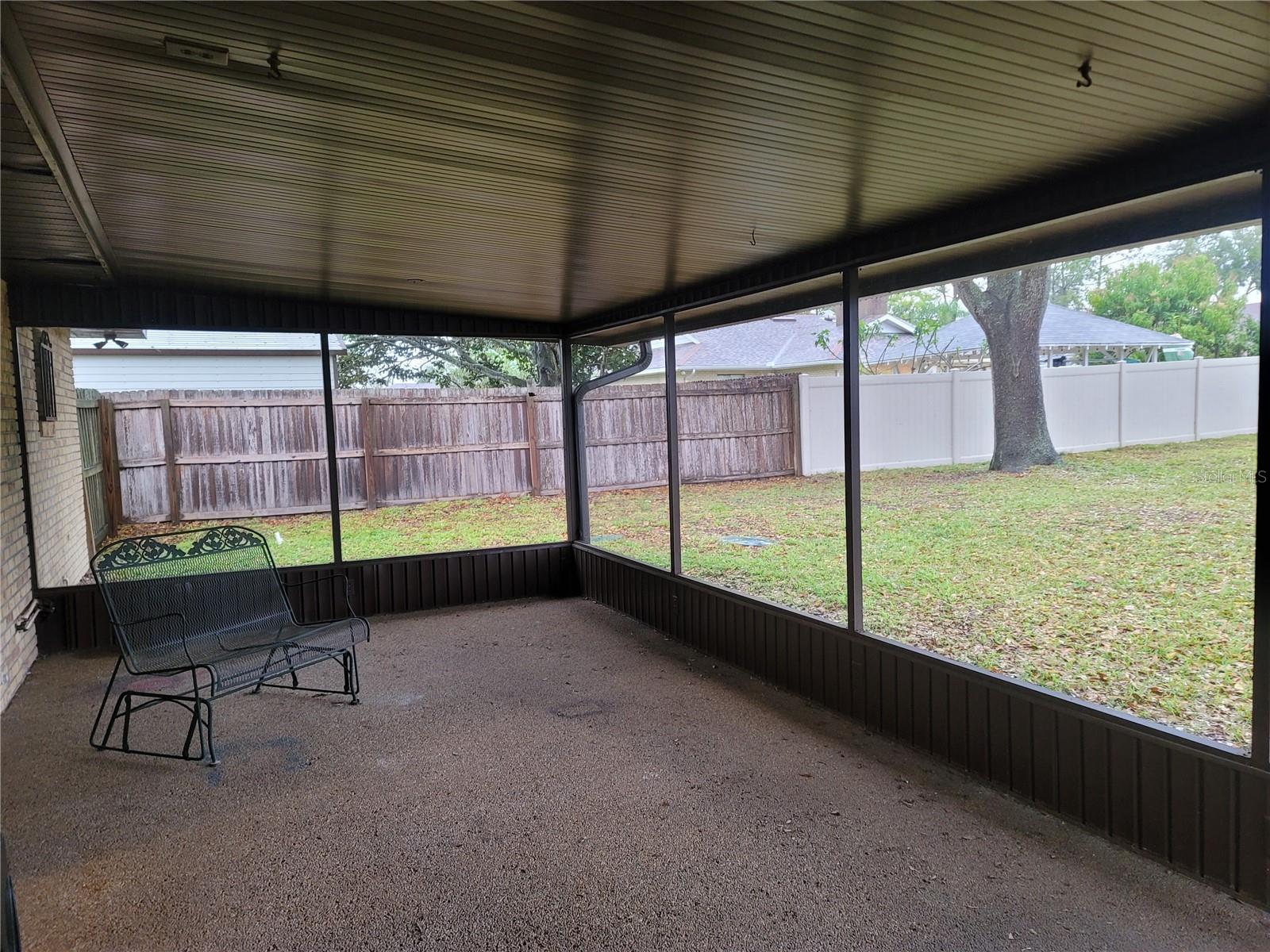 2016 AMESBURY DR, AUBURNDALE, FL, 33823