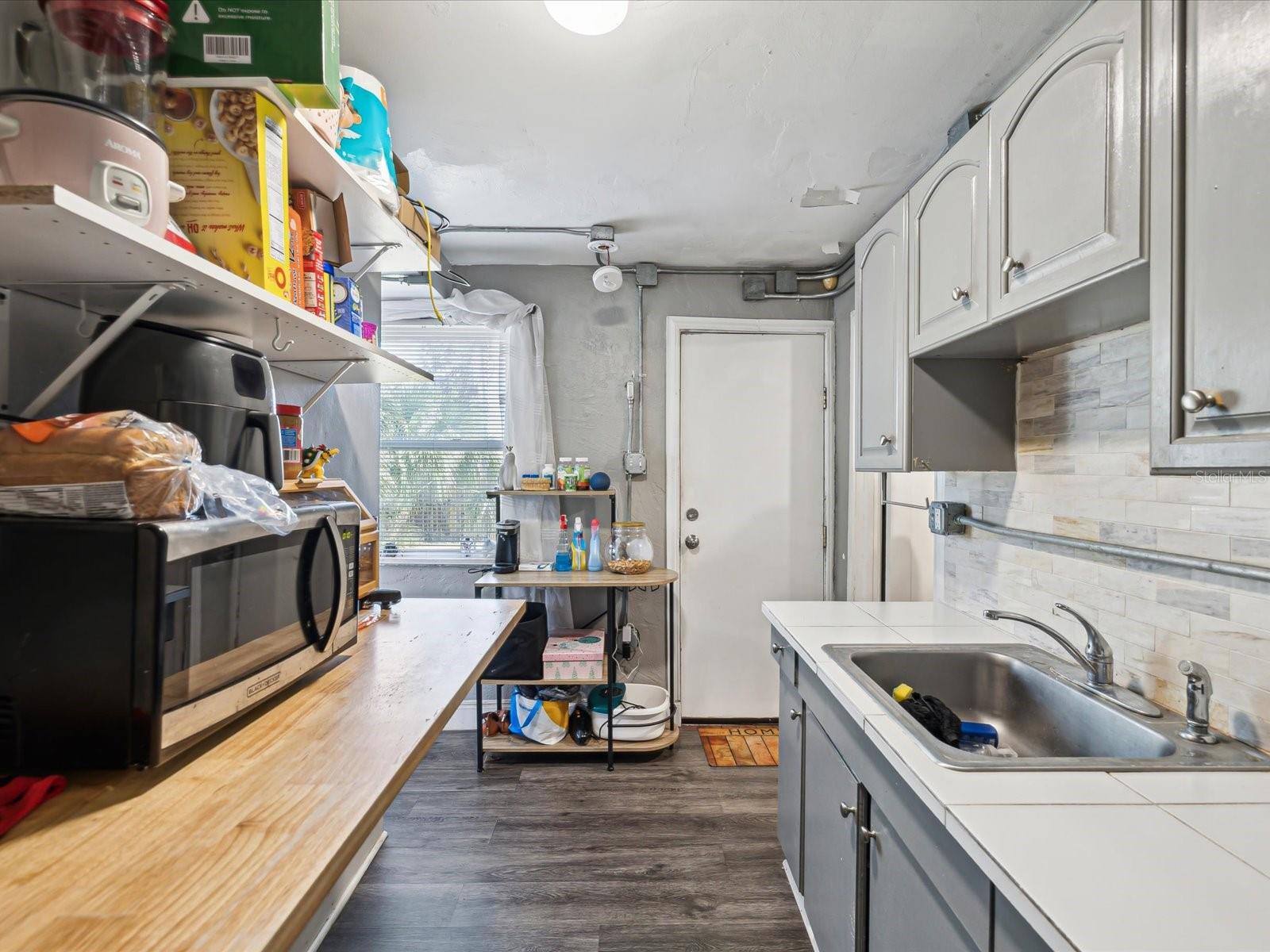 5605 43RD ST N, ST PETERSBURG, FL, 33714