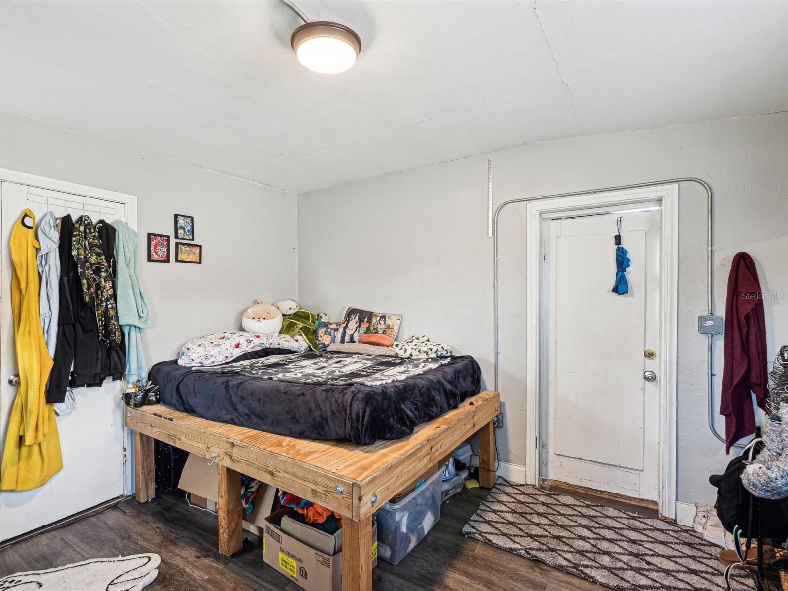 5605 43RD ST N, ST PETERSBURG, FL, 33714