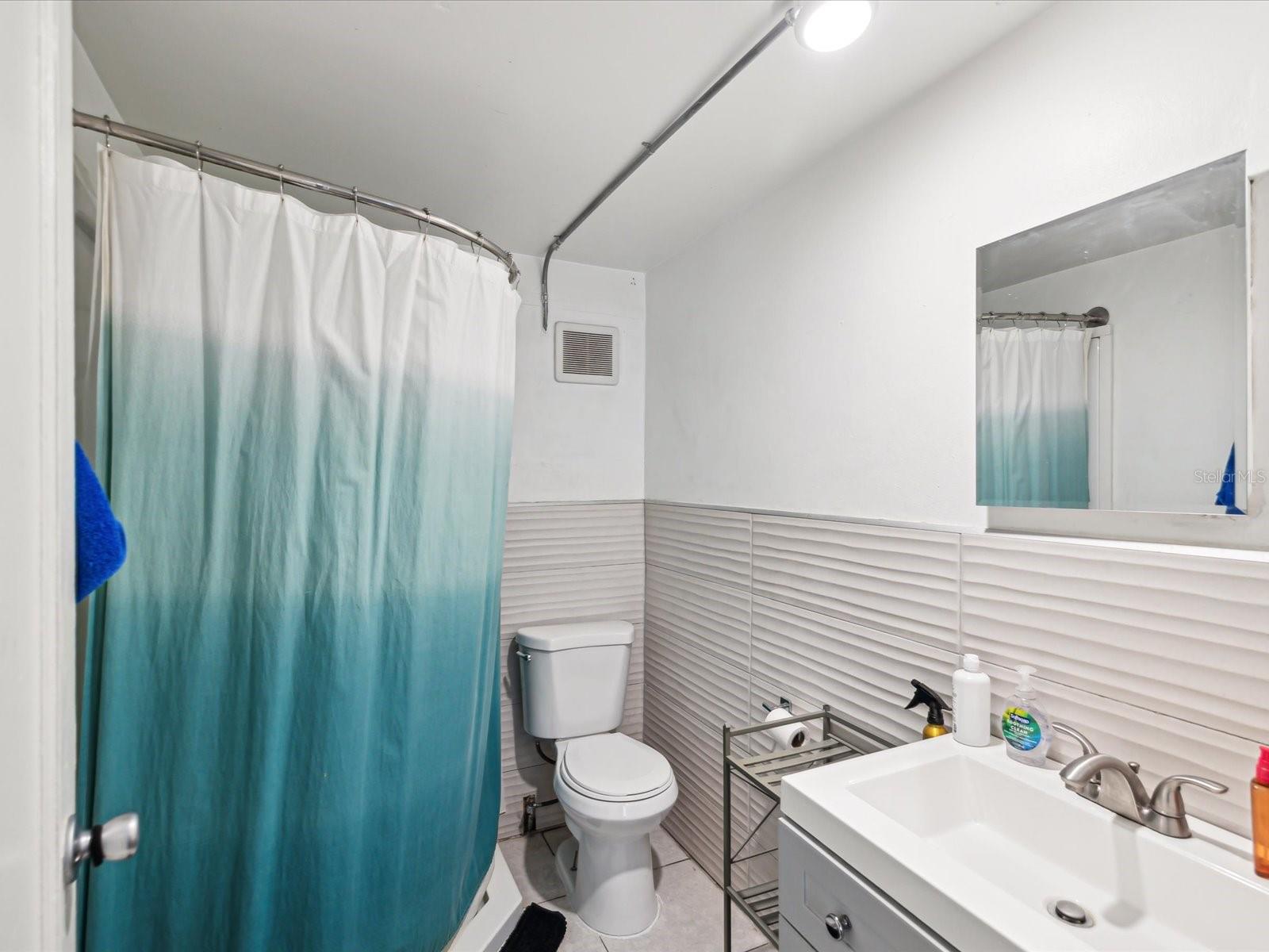 5605 43RD ST N, ST PETERSBURG, FL, 33714