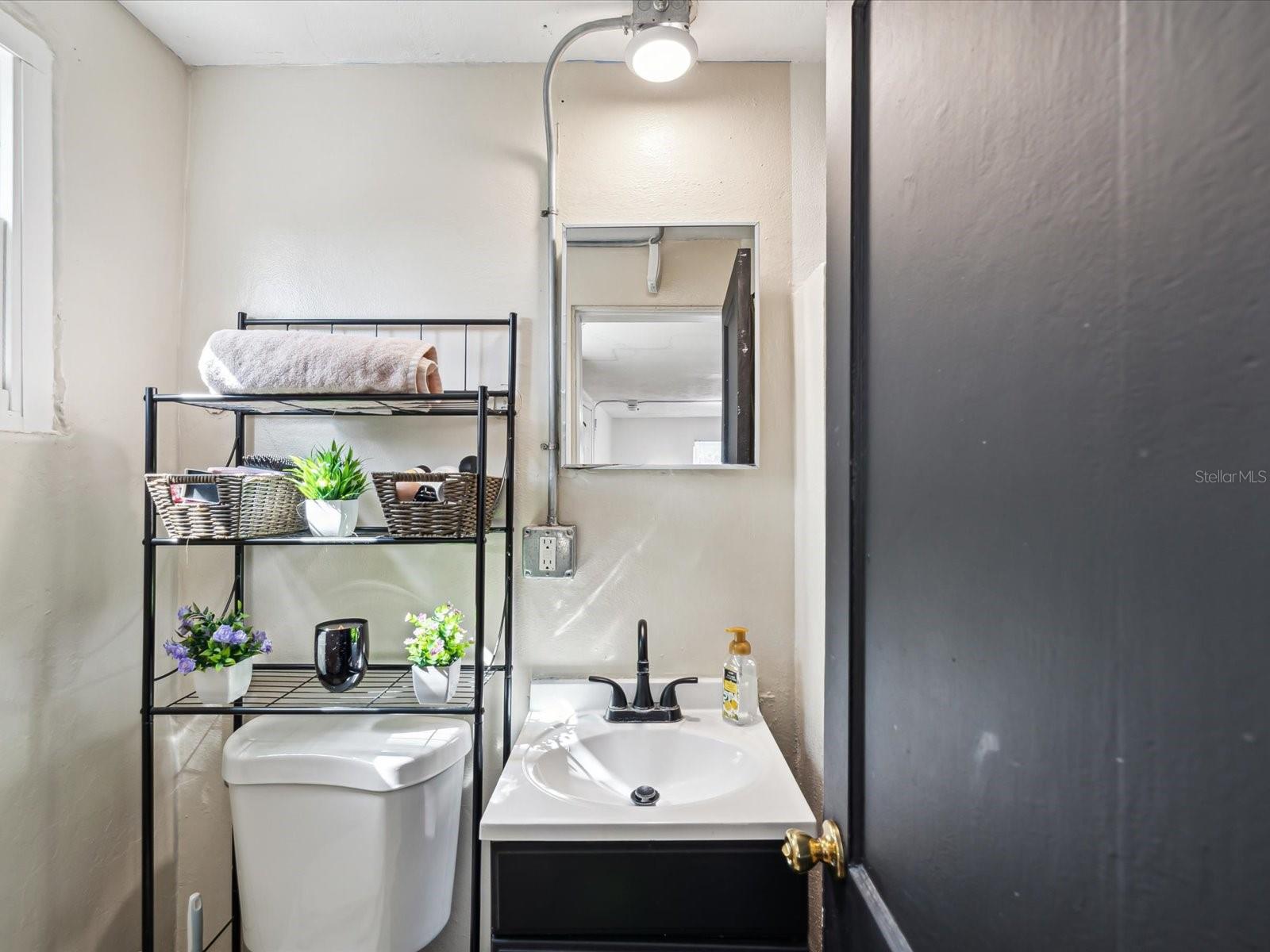 5605 43RD ST N, ST PETERSBURG, FL, 33714