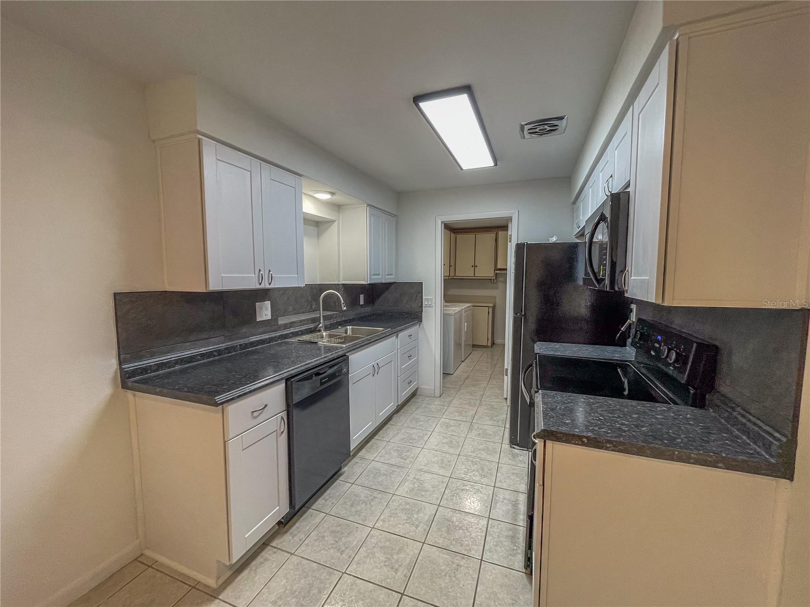 4 N LEE ST, BEVERLY HILLS, FL, 34465