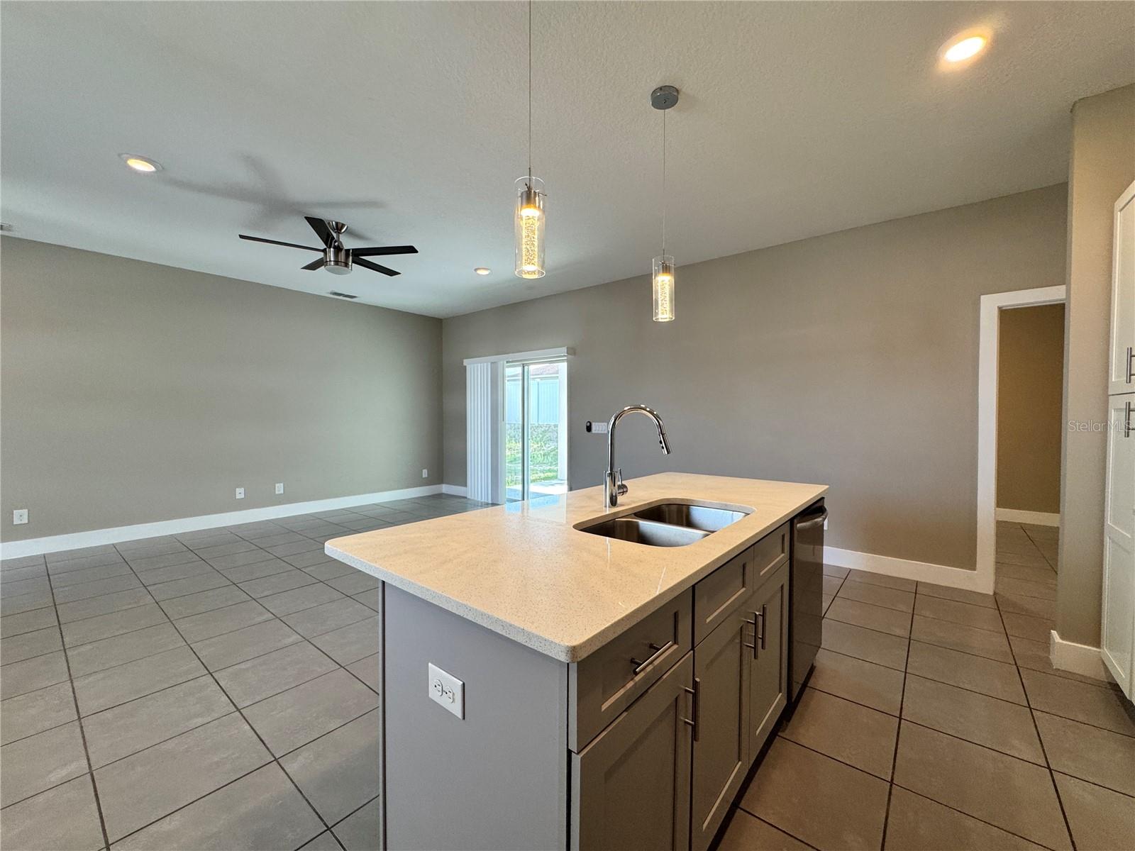 345 GARDENIA CT, KISSIMMEE, FL, 34759