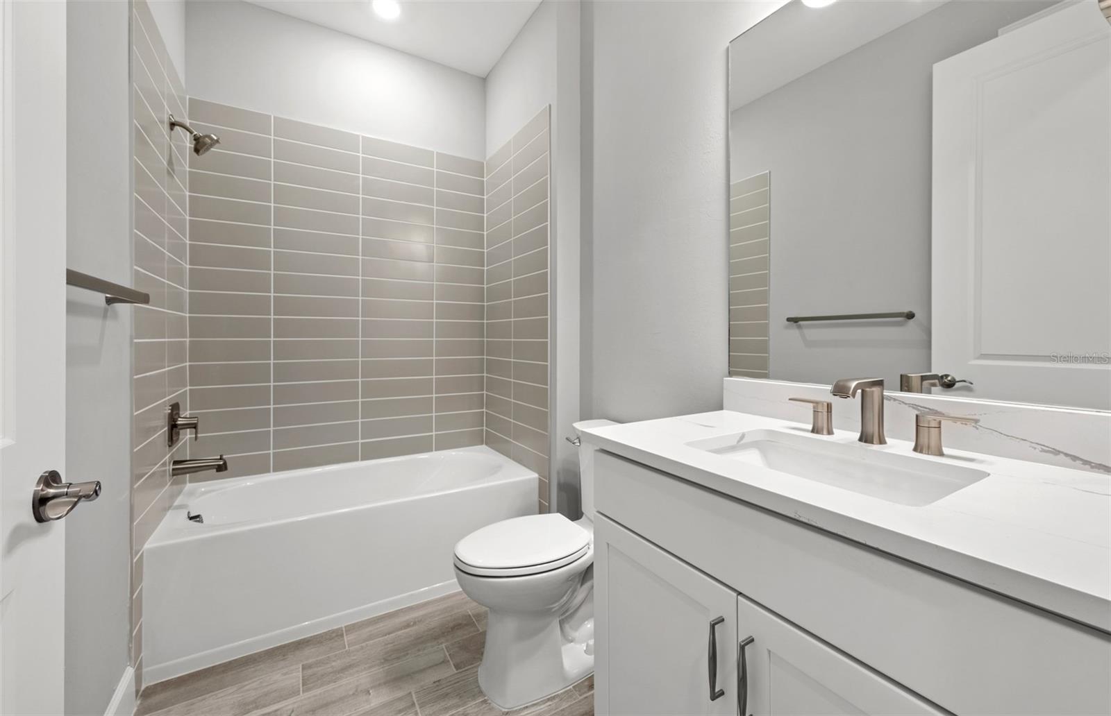 1813 PEPPER GRASS DR, NORTH PORT, FL, 34289