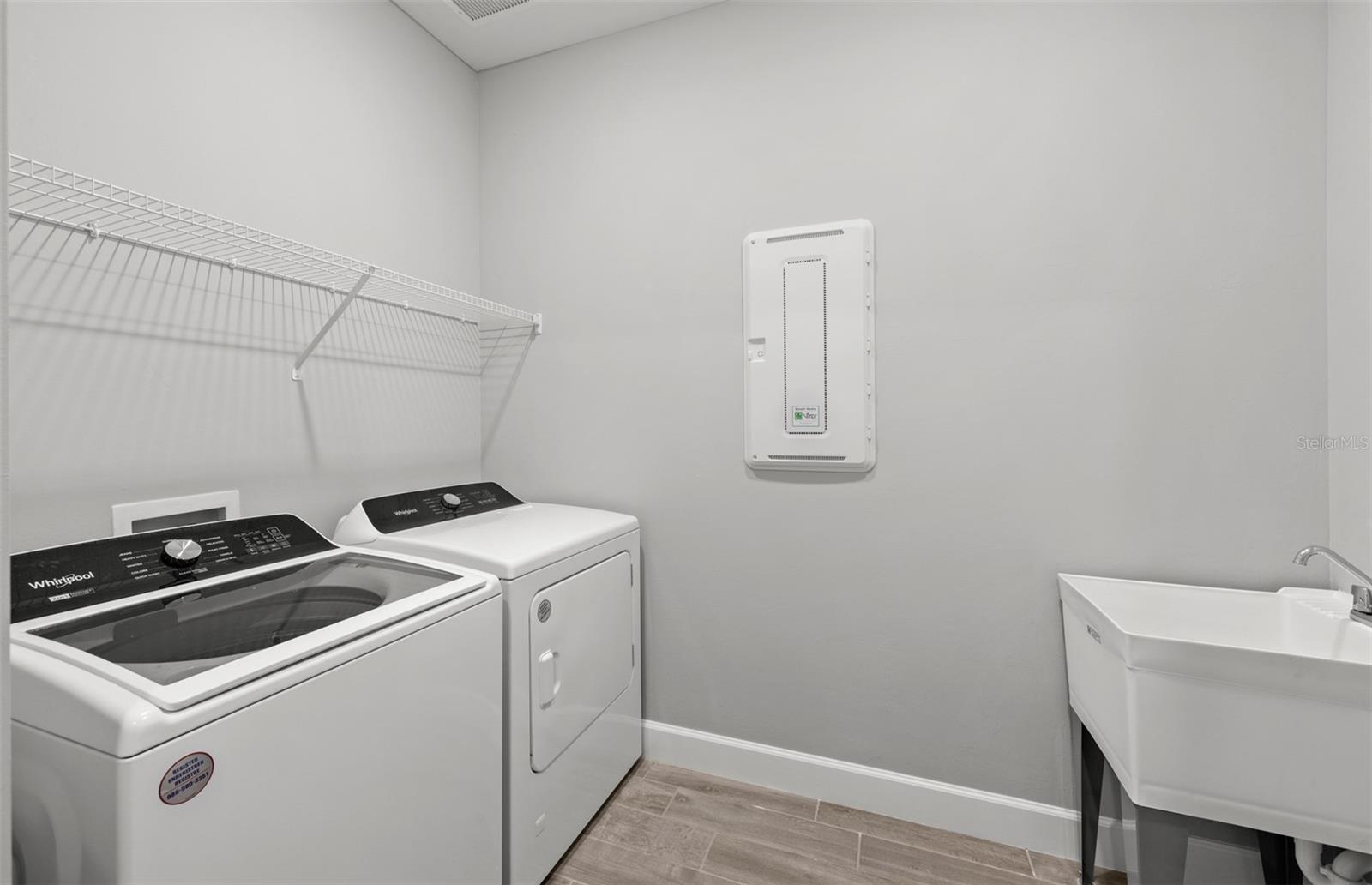 1813 PEPPER GRASS DR, NORTH PORT, FL, 34289