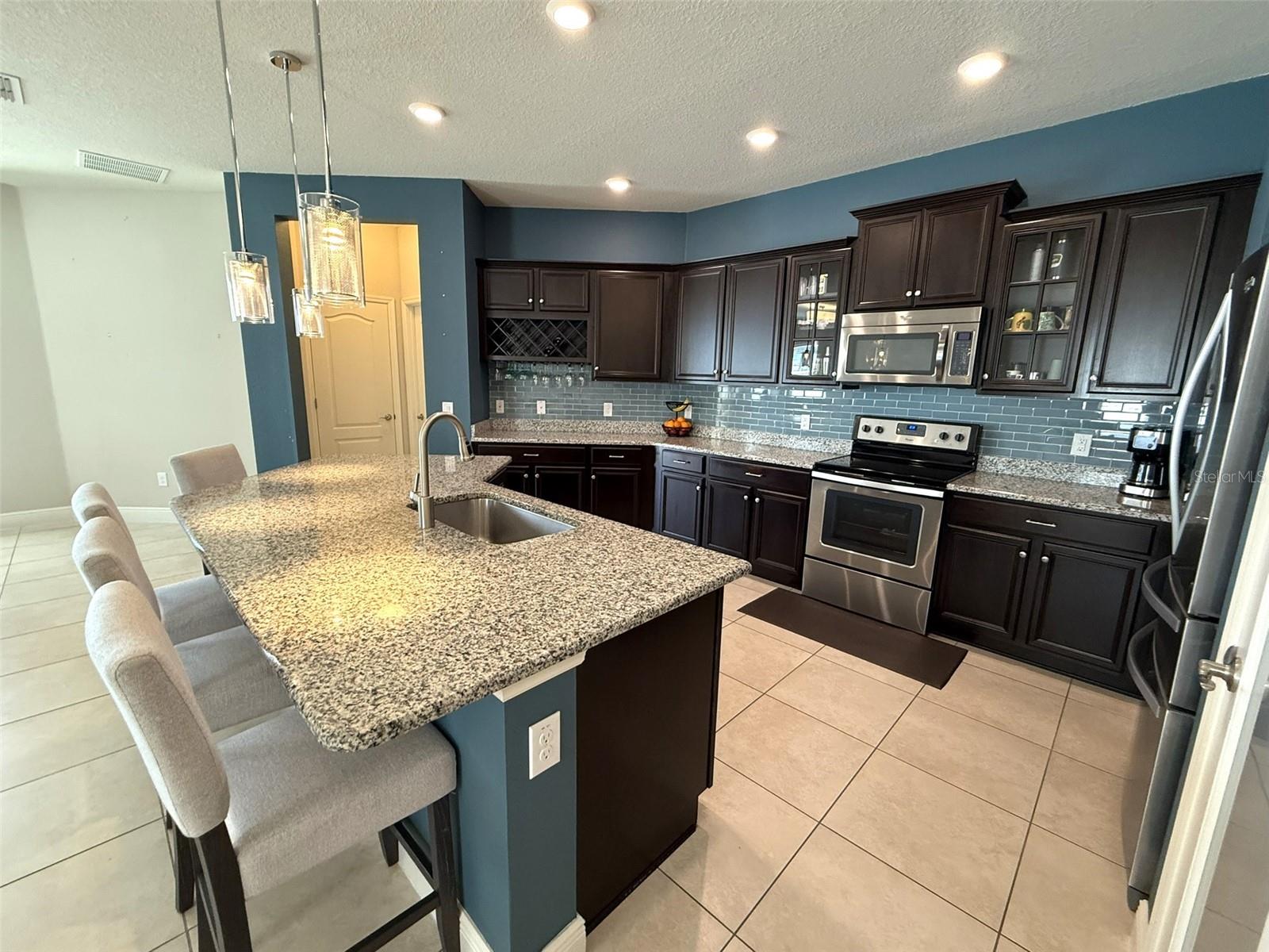 3247 MACINTOSH RD, LAND O LAKES, FL, 34639