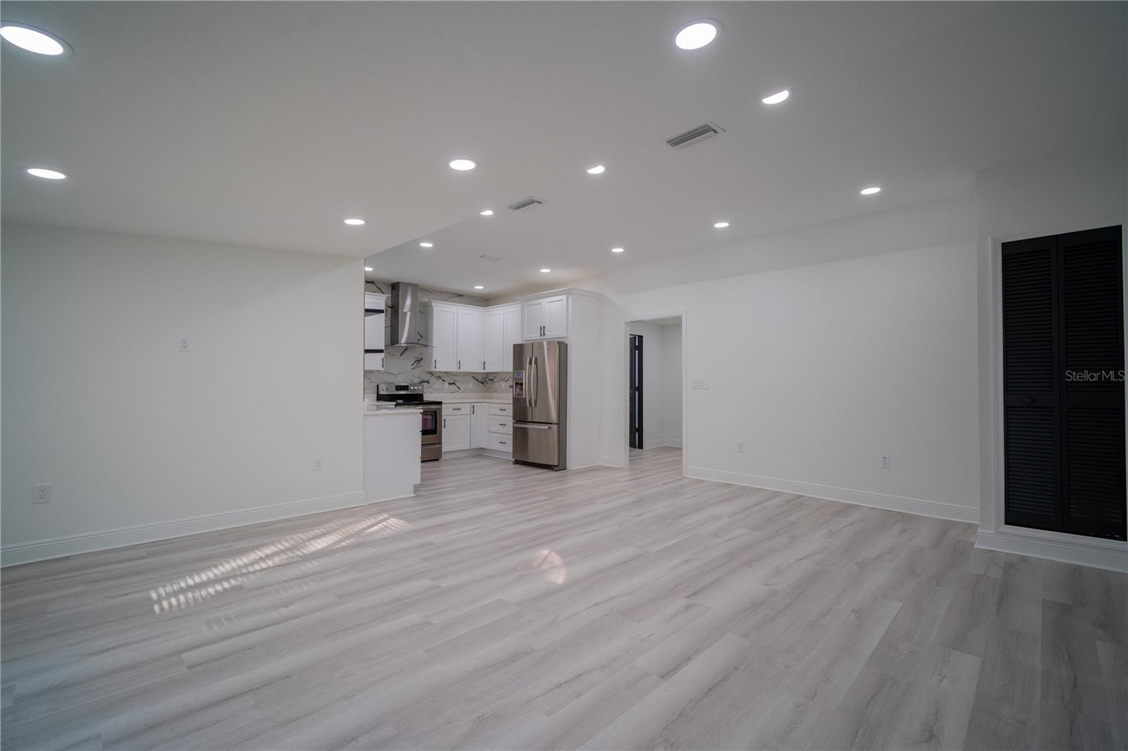 8901 N 20TH ST, TAMPA, FL, 33604