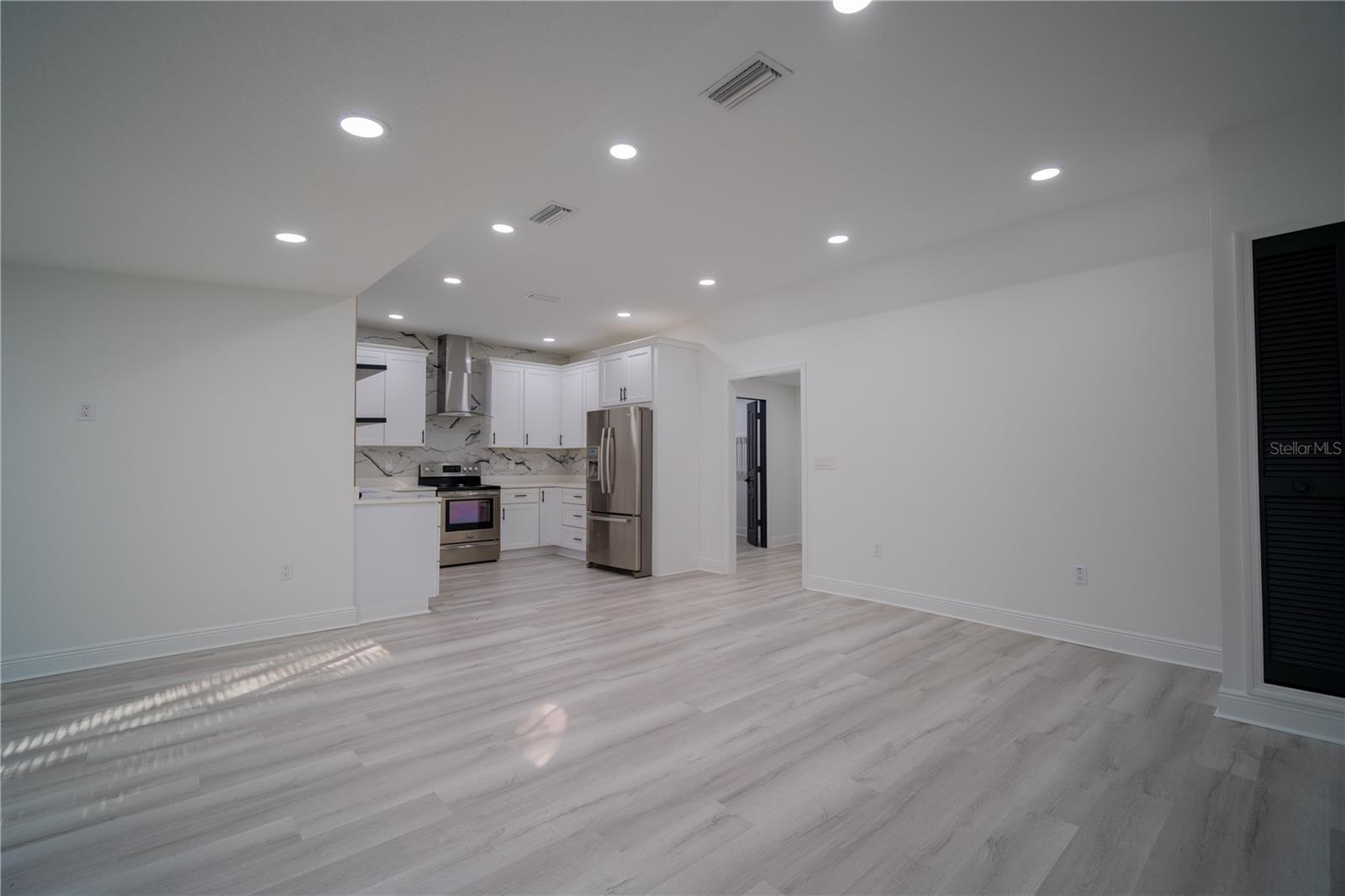 8901 N 20TH ST, TAMPA, FL, 33604