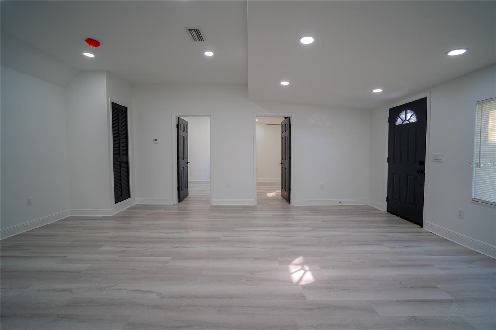 8901 N 20TH ST, TAMPA, FL, 33604