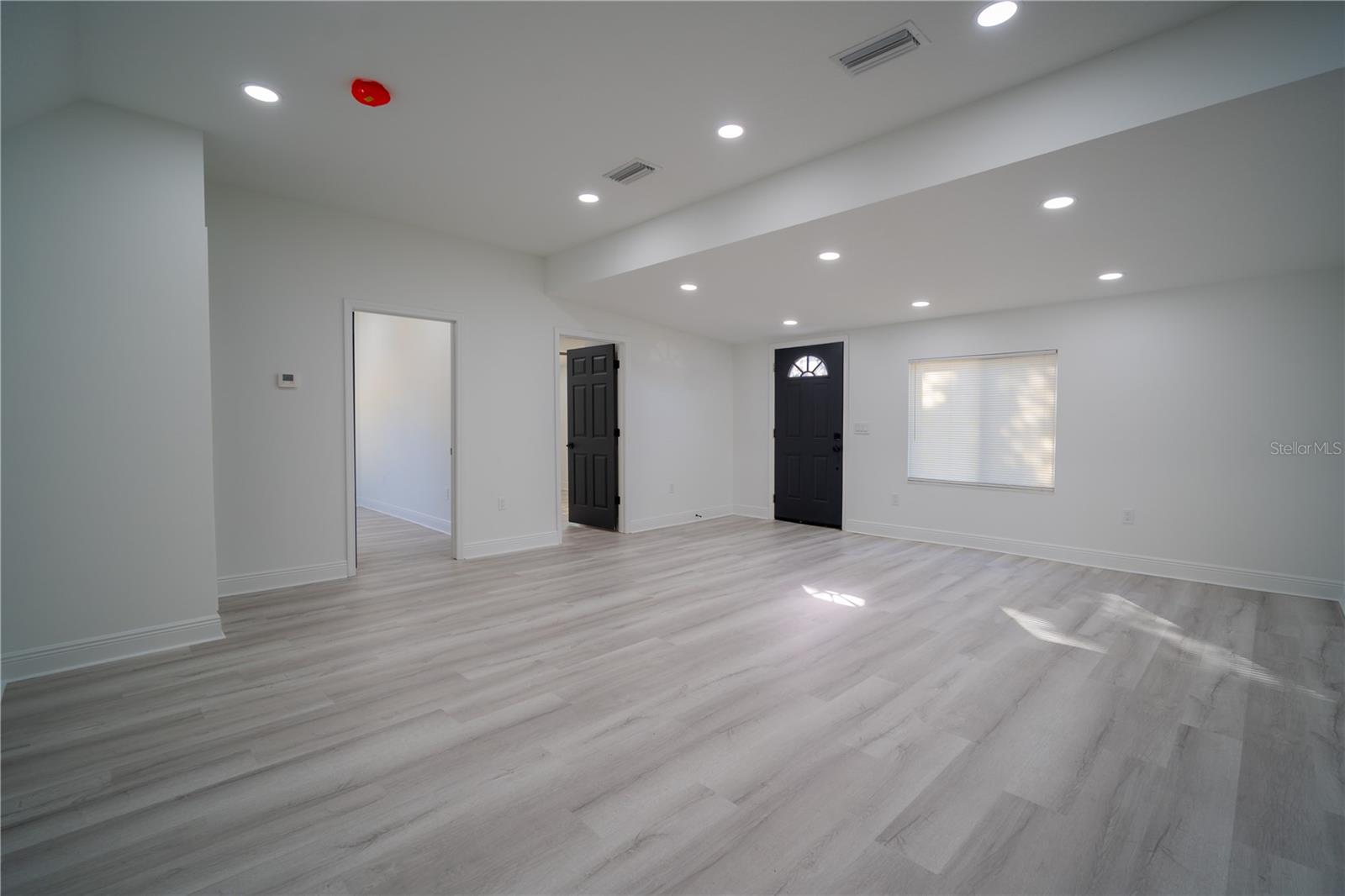 8901 N 20TH ST, TAMPA, FL, 33604